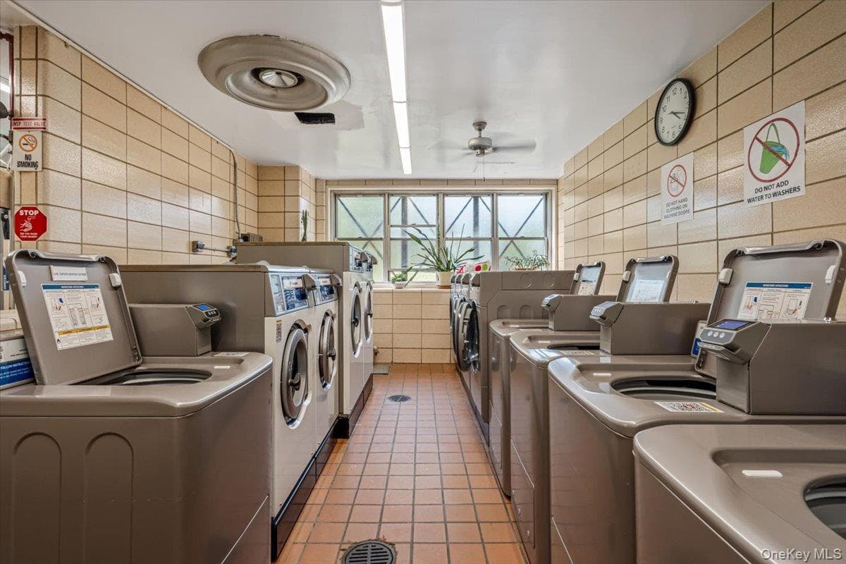 17-85 215 Street Unit: 5L thumbnail 21