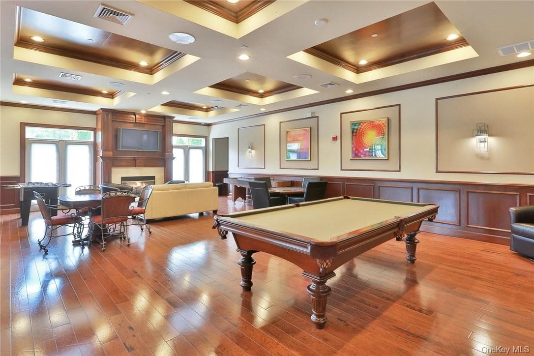 1310 Round Pointe Drive thumbnail 26