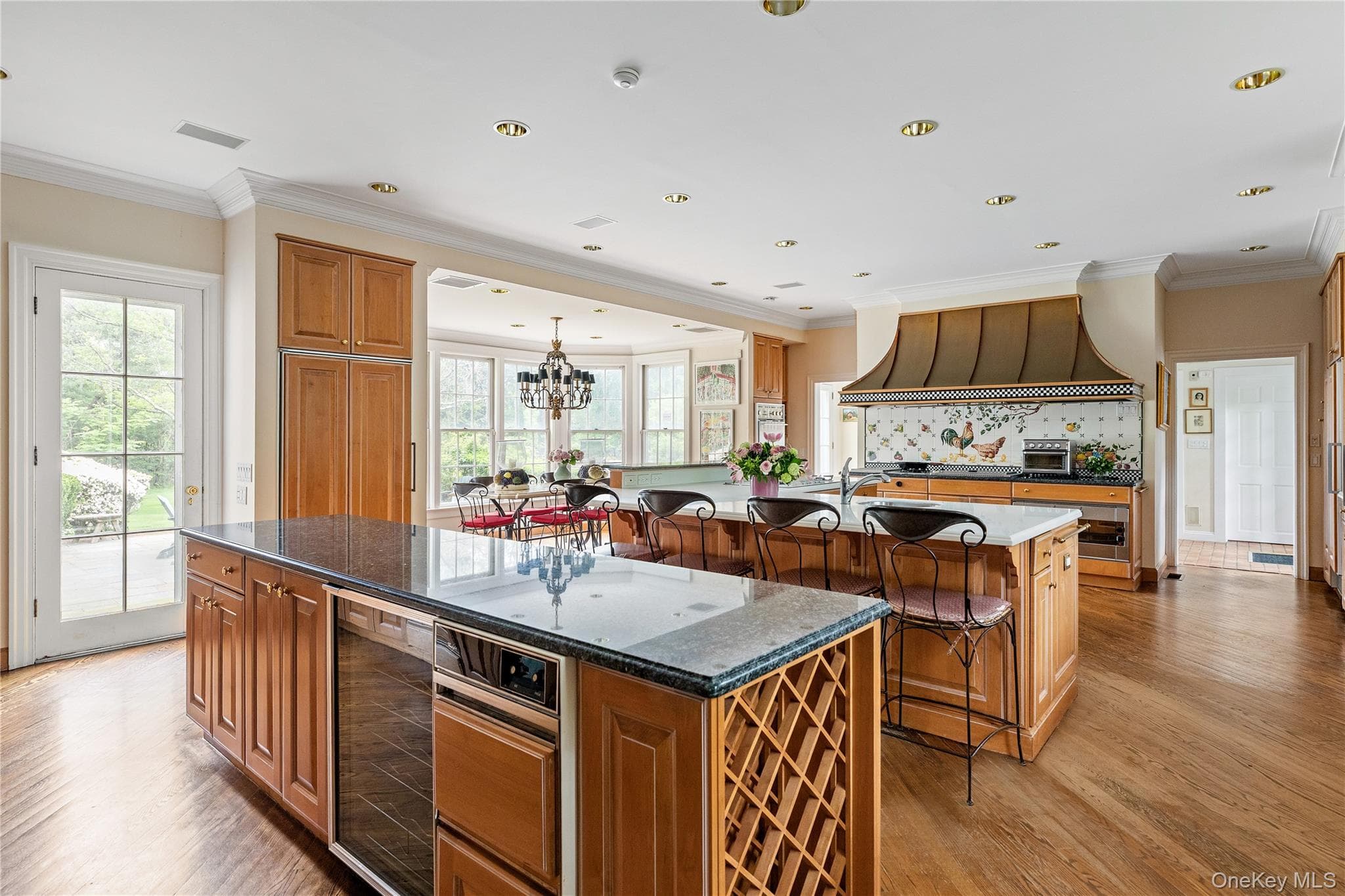 52 Piping Rock Road thumbnail 12