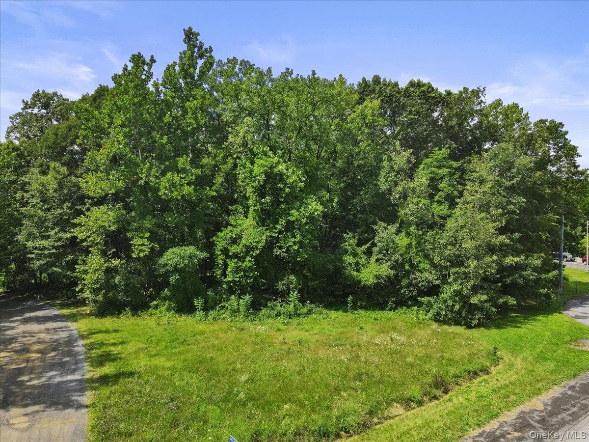 Beckrick Drive thumbnail 2