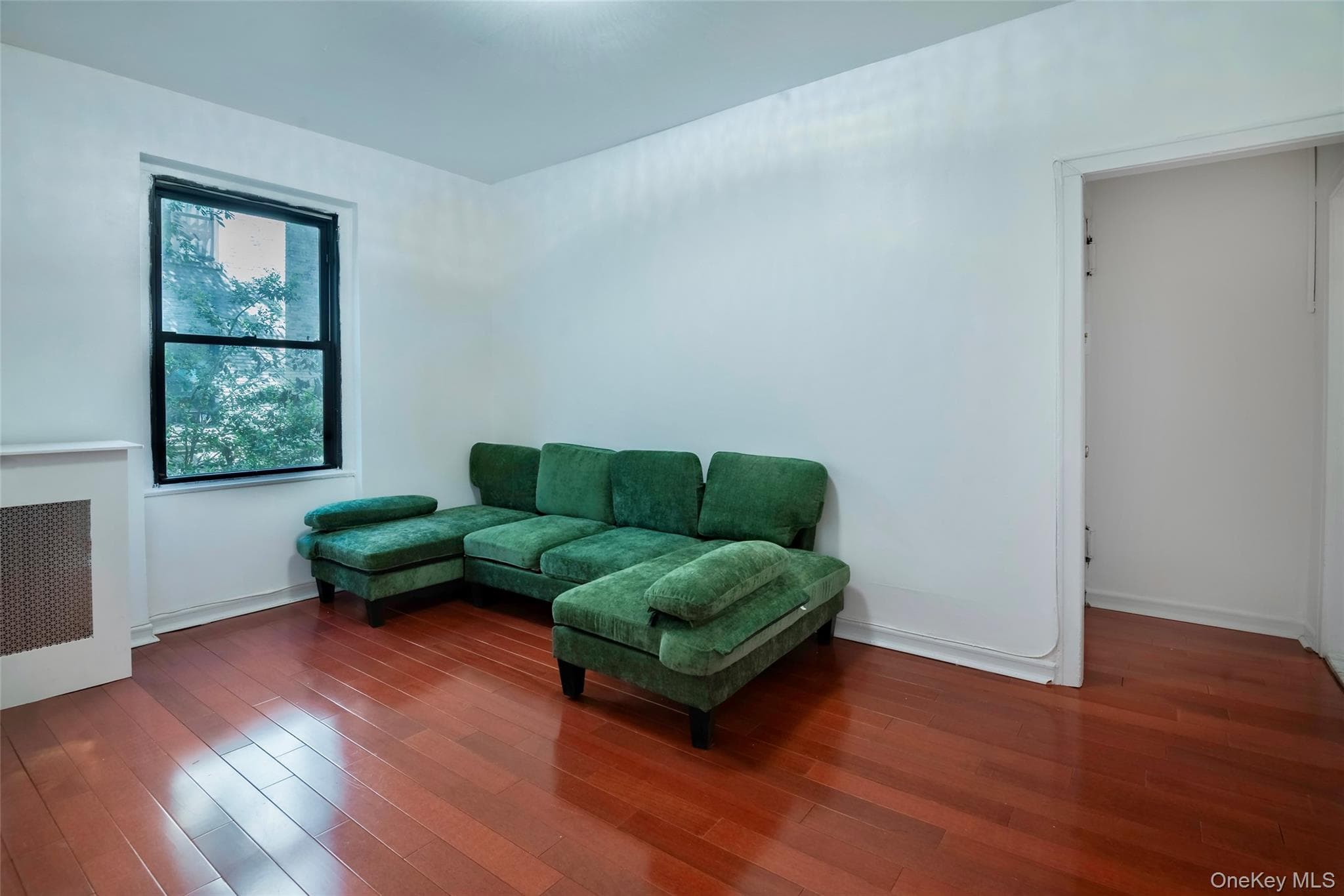 21-77 33rd Street Unit: 2A thumbnail 4