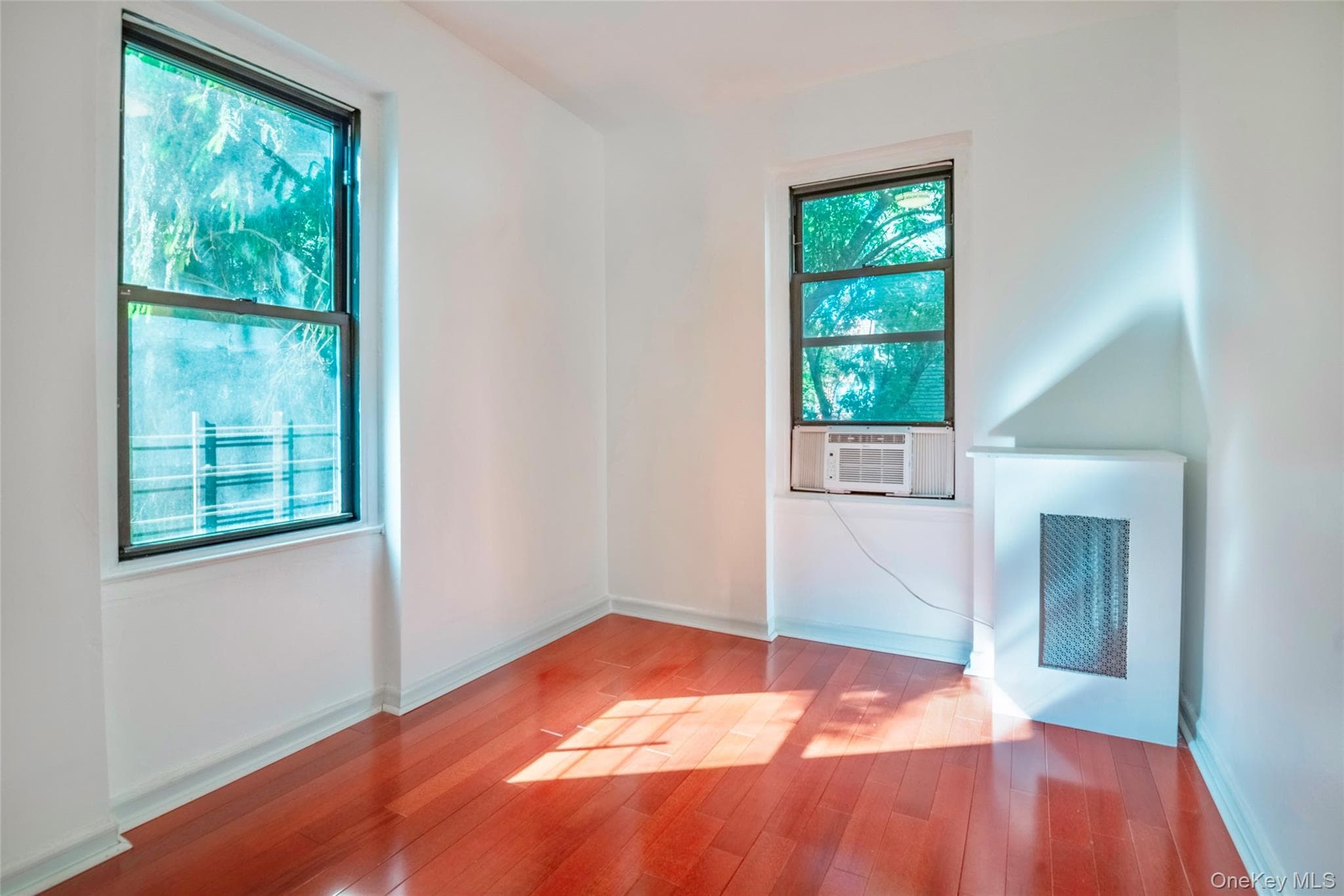 21-77 33rd Street Unit: 2A thumbnail 8