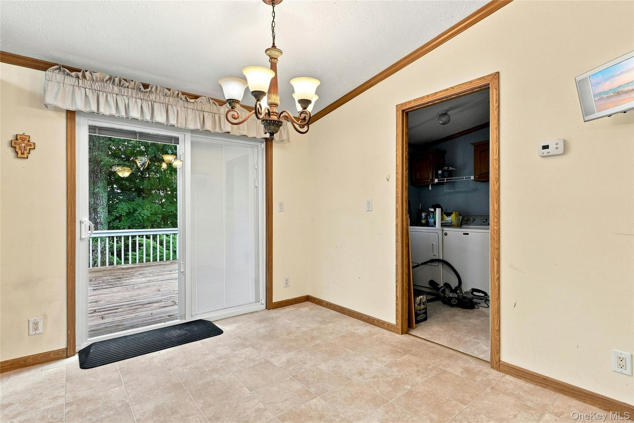 638 Fresh Pond Avenue Unit: 320 thumbnail 3