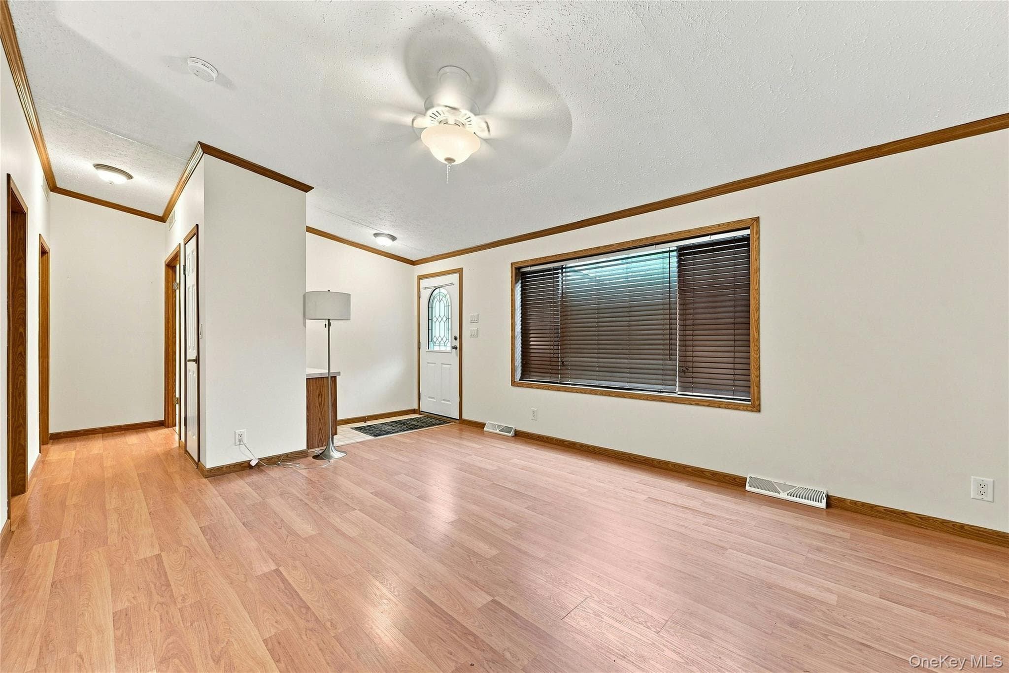638 Fresh Pond Avenue Unit: 320 thumbnail 7