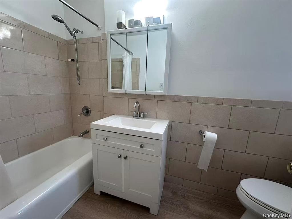 150-11 72nd Road Unit: 6 thumbnail 7