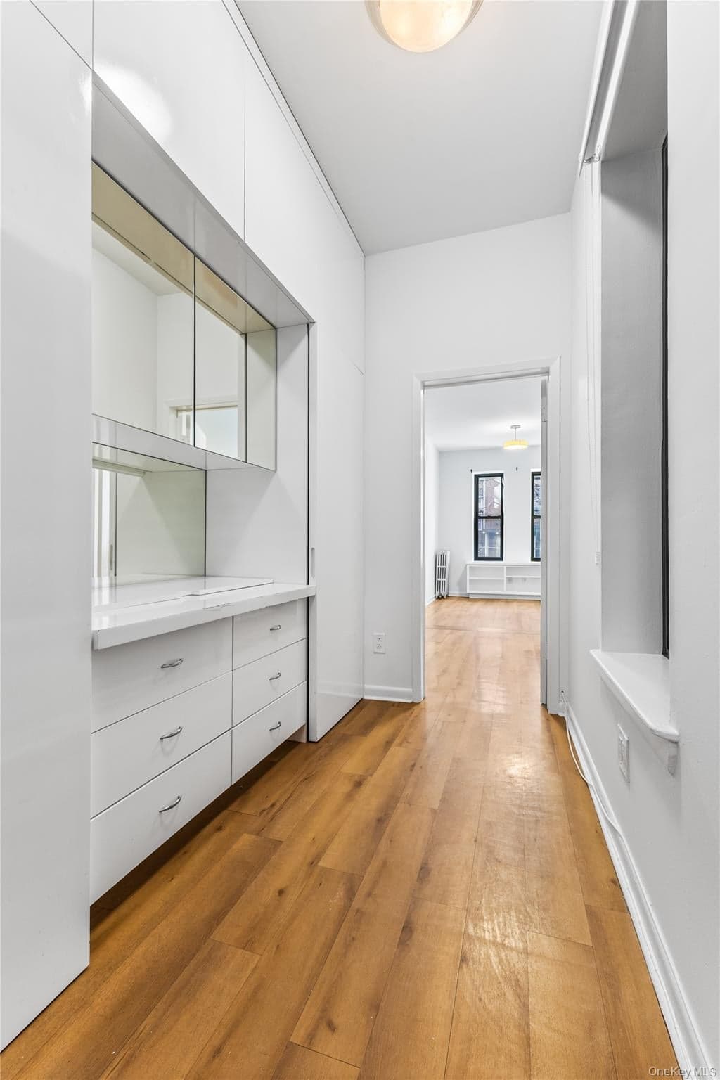 155 W 106th Street Unit: 1A thumbnail 4