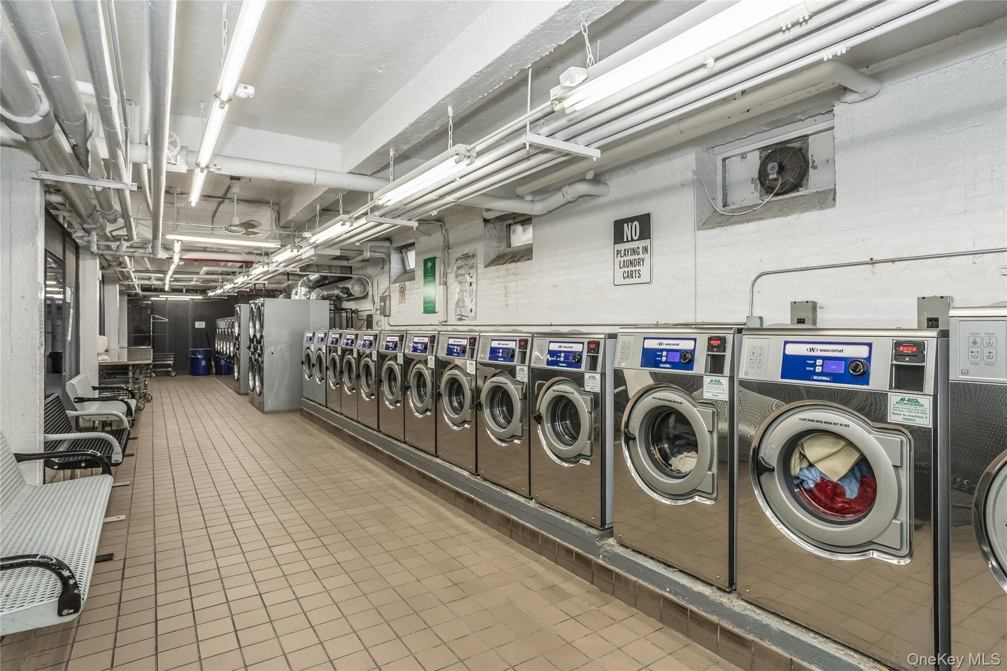 55-23 31 Avenue Unit: 1 thumbnail 3