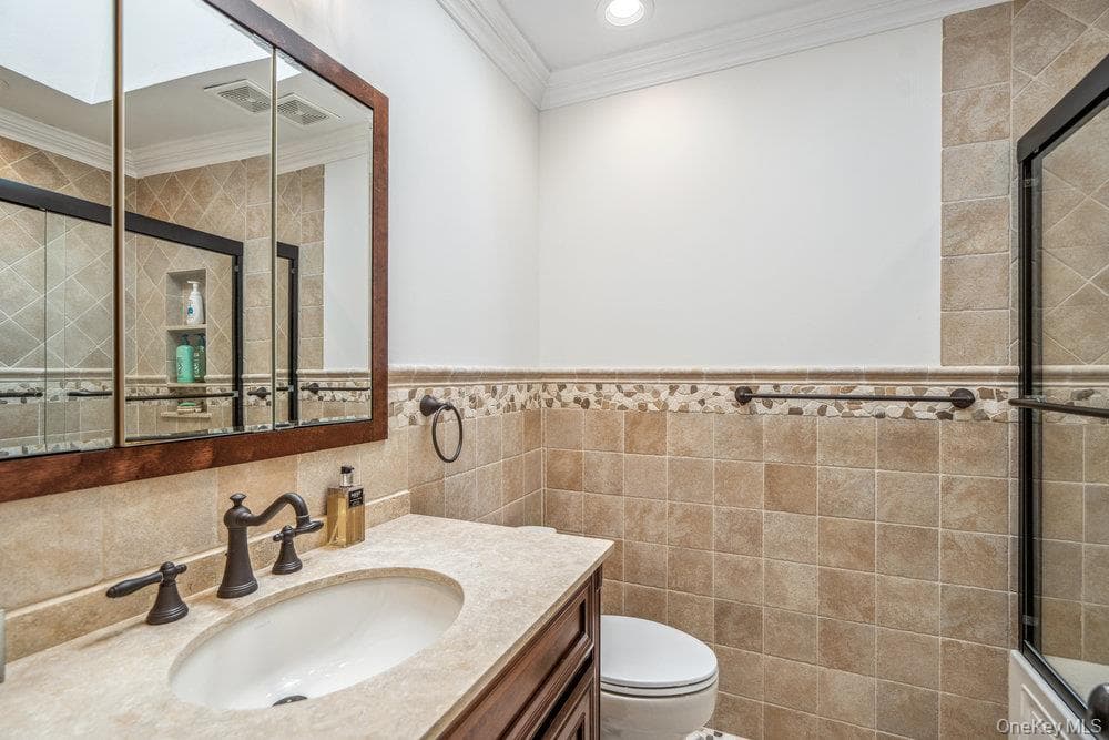 10 Pond View Court thumbnail 29