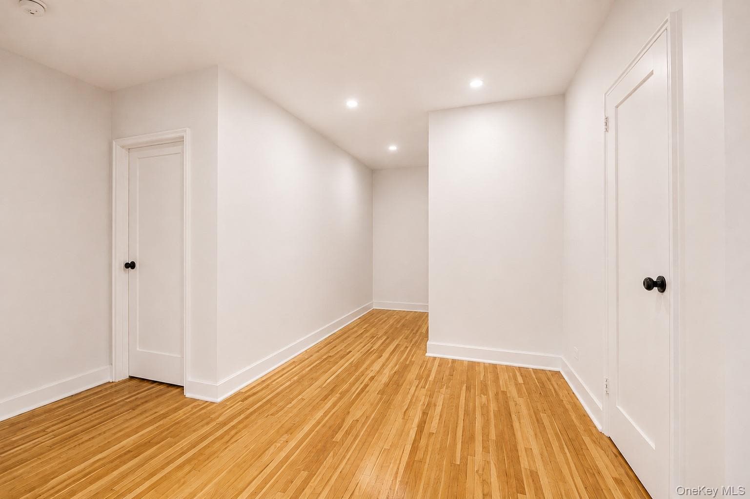91 Van Cortlandt Avenue Unit: 6E thumbnail 12