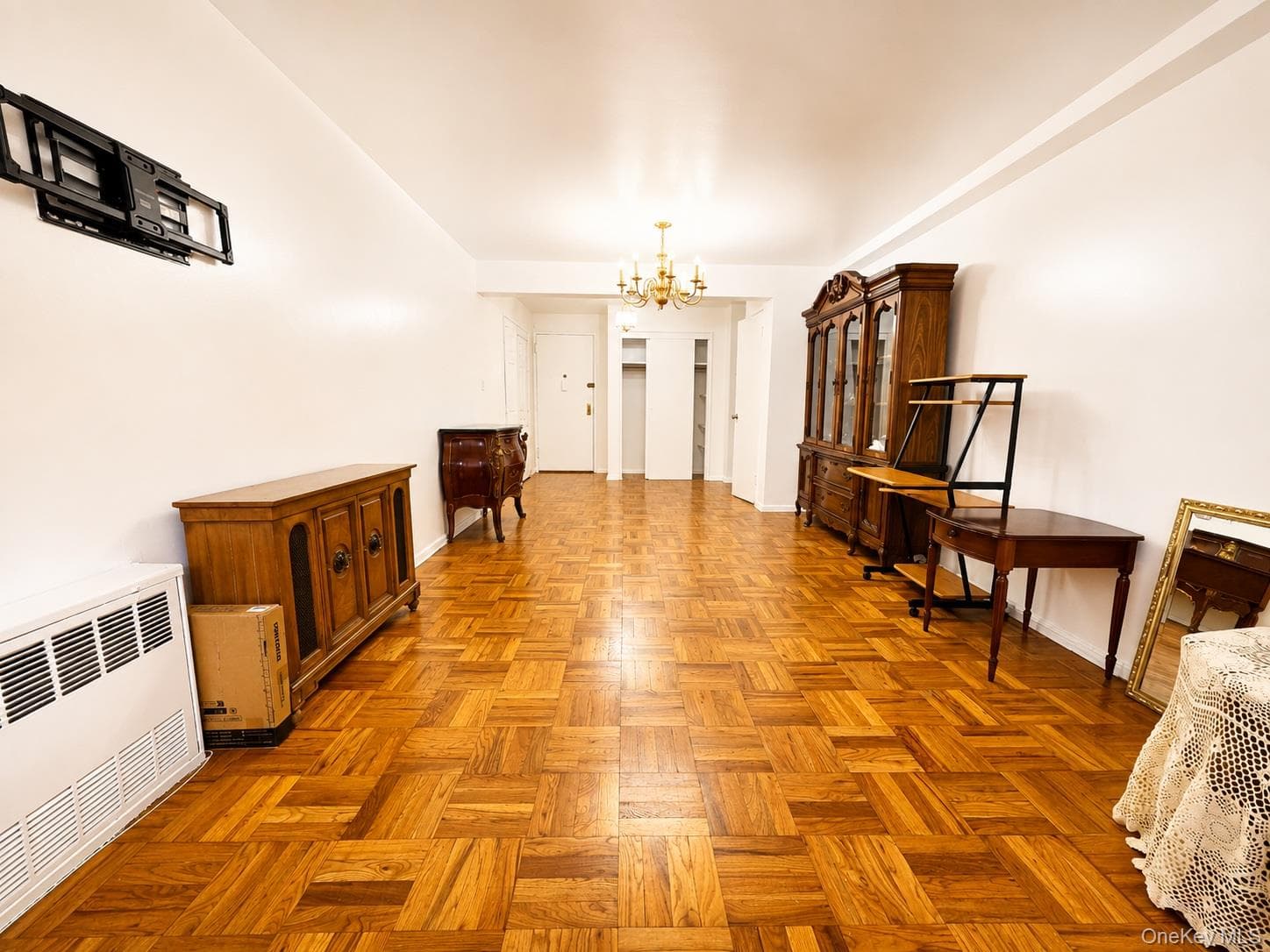 67-50 Thornton Place Unit: 1D thumbnail 4