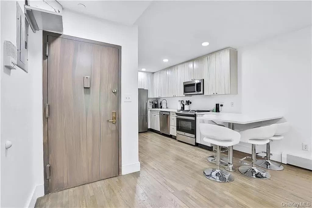 3368 Shore Parkway Unit: 2B thumbnail 8