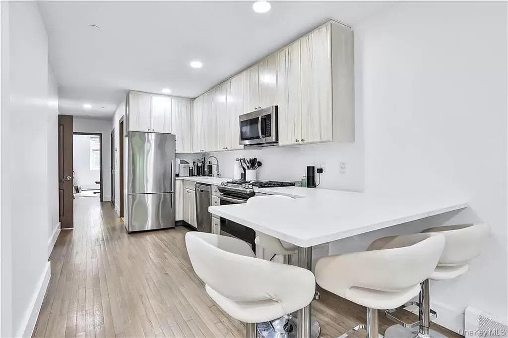3368 Shore Parkway Unit: 2B thumbnail 7