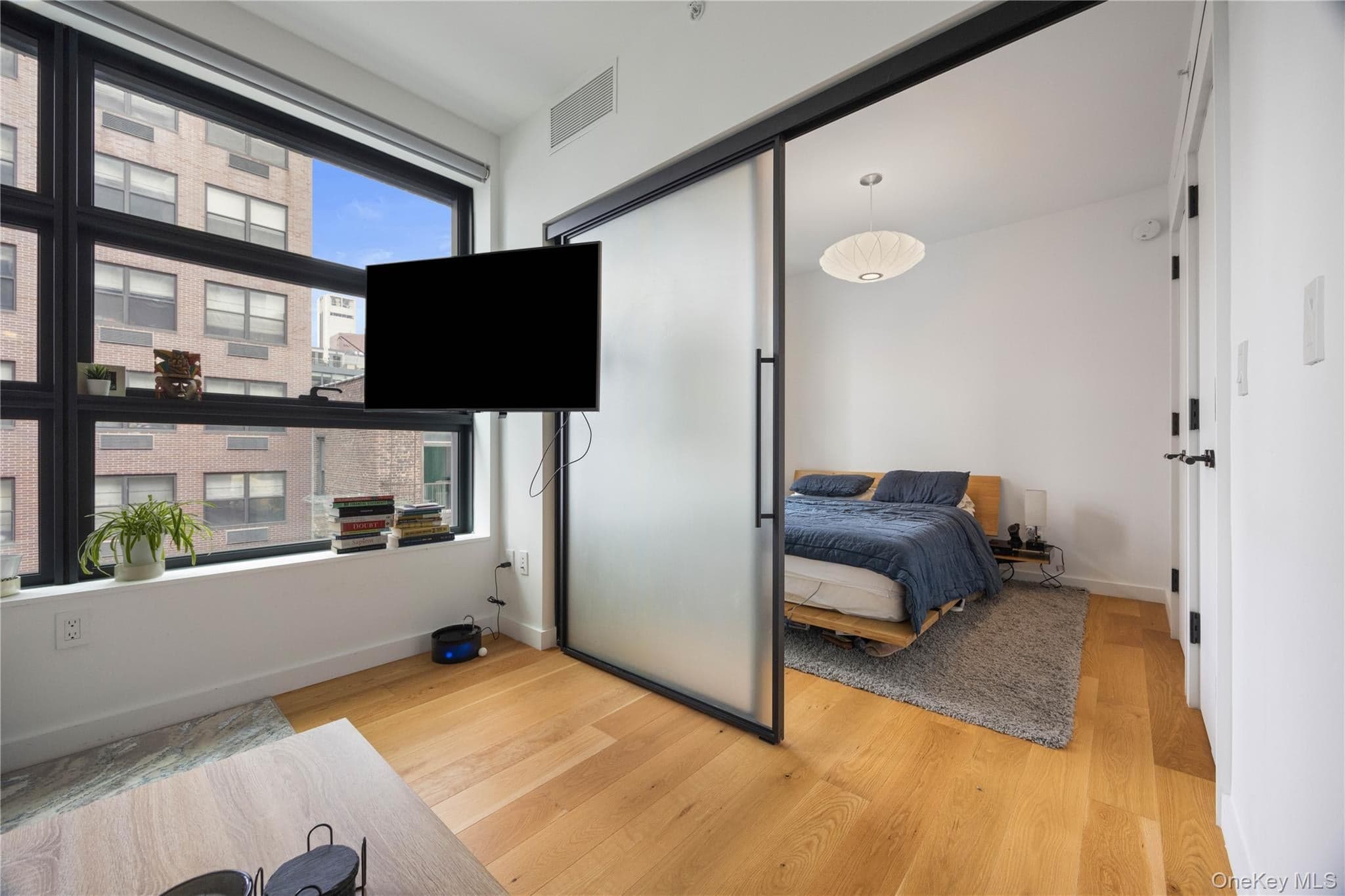 547 W 47th Street Unit: 509 thumbnail 38