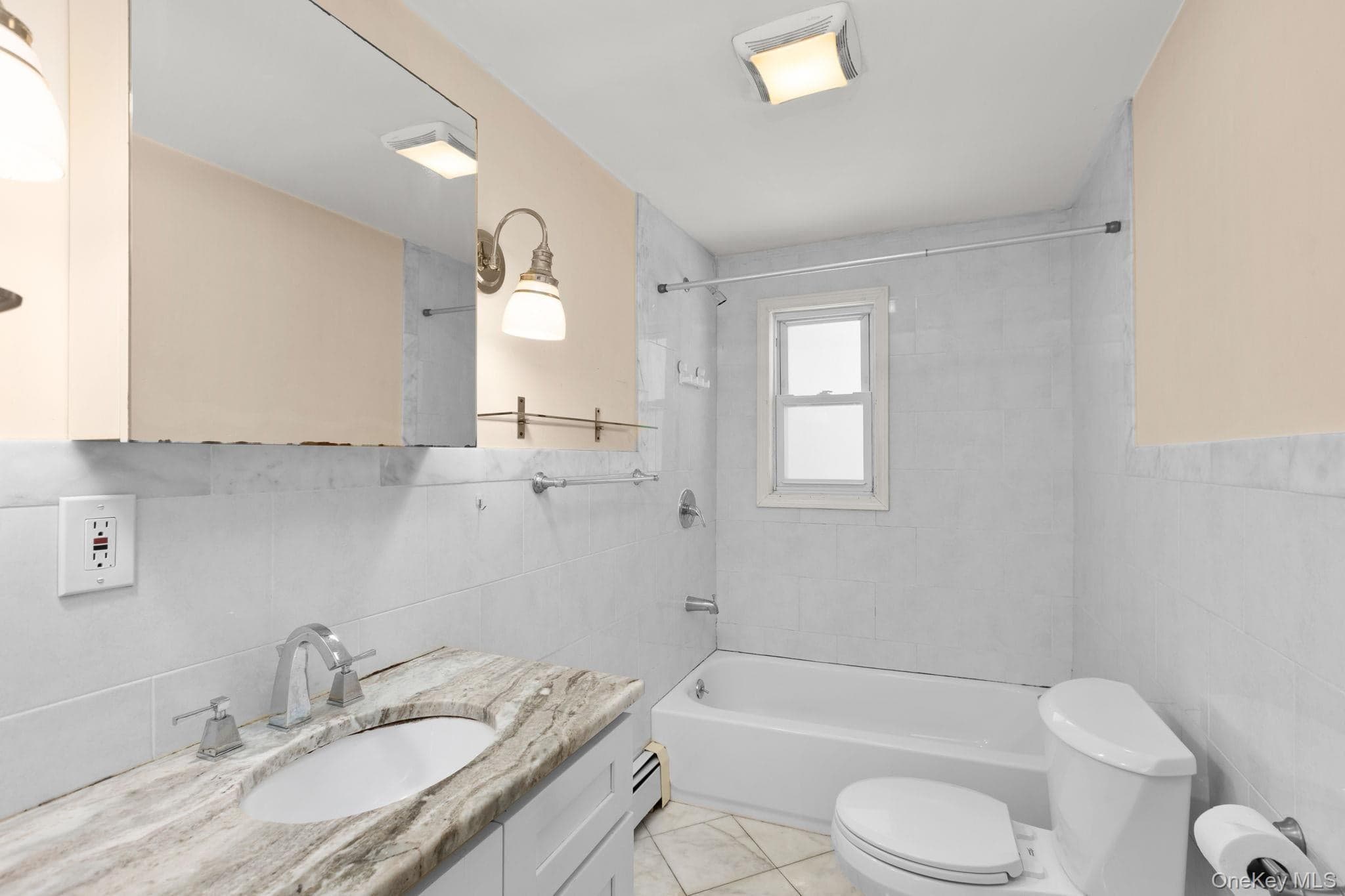 171 Rochelle Street thumbnail 11