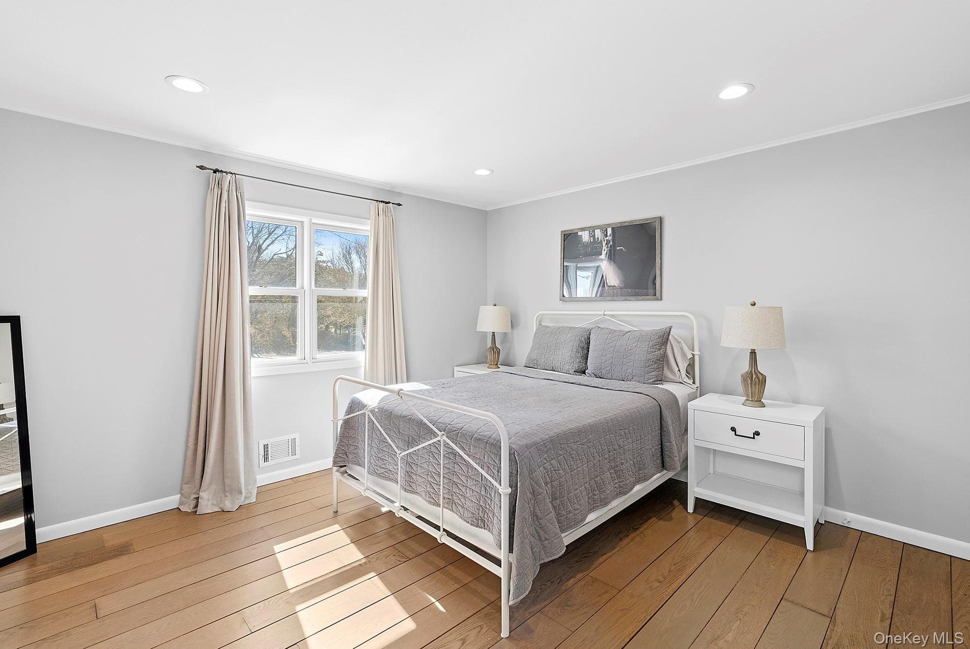 22 Peconic Crescent thumbnail 10