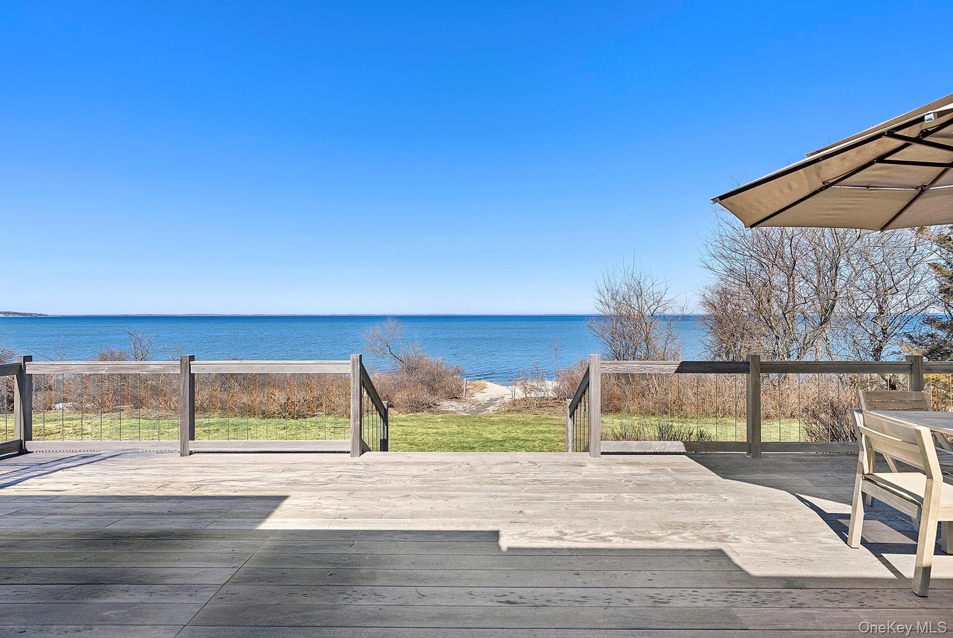 22 Peconic Crescent thumbnail 16