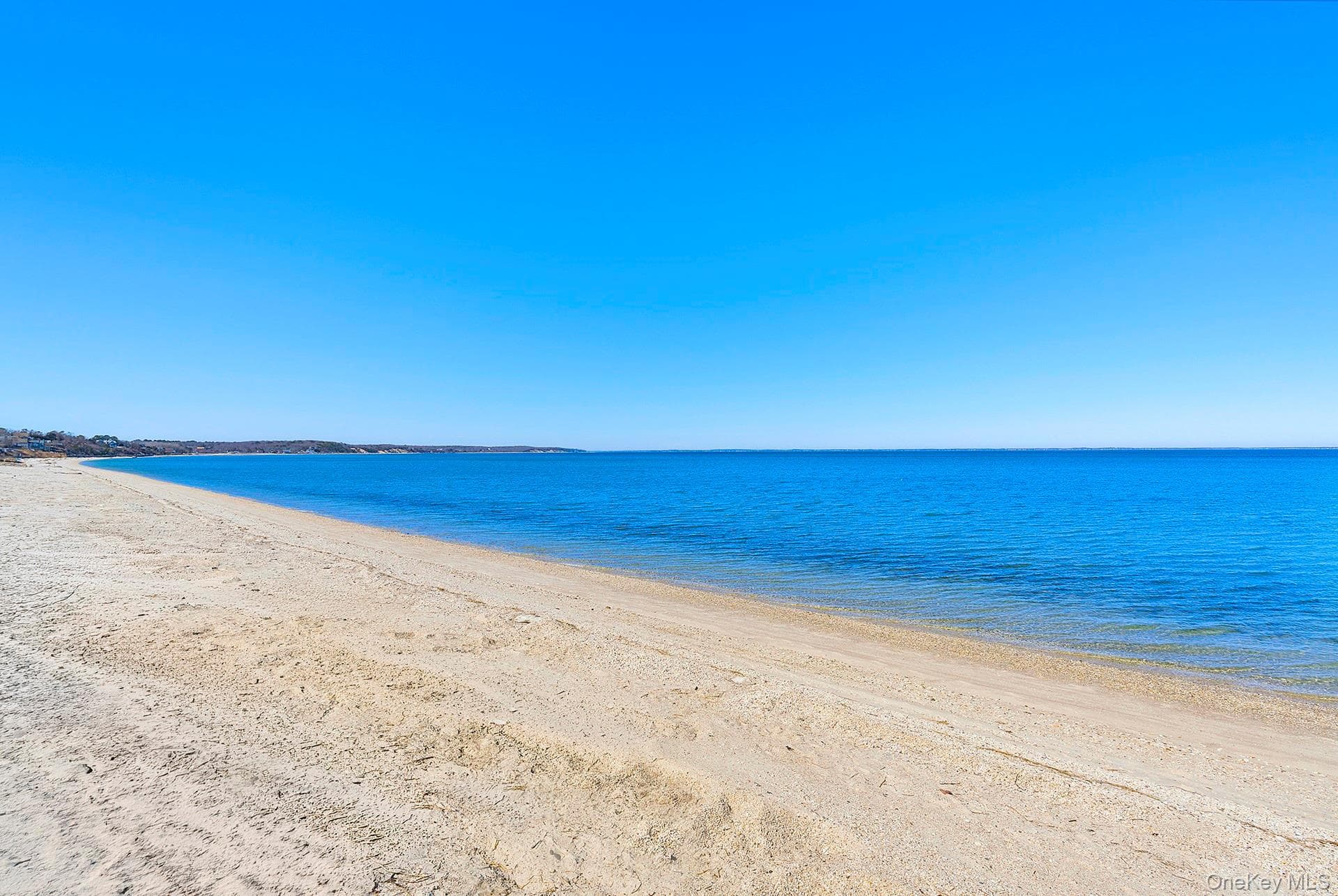 22 Peconic Crescent thumbnail 18