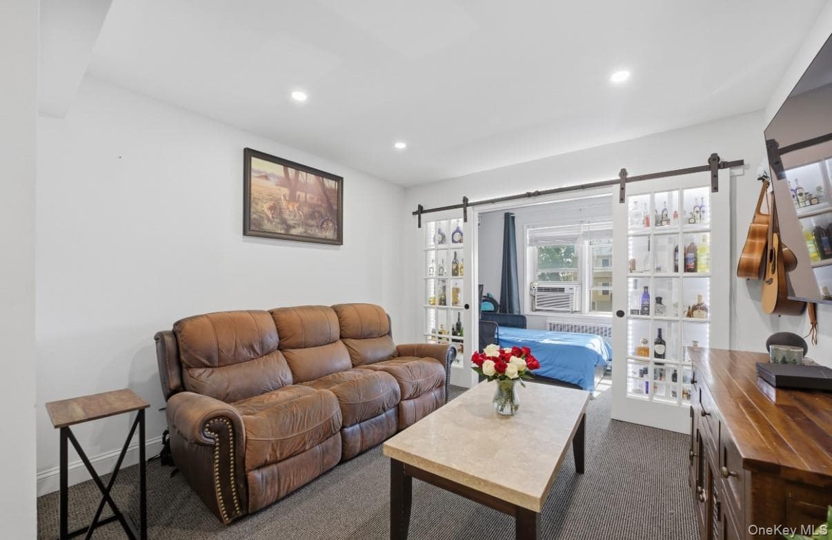 70 Locust Avenue Unit: 103B thumbnail 11