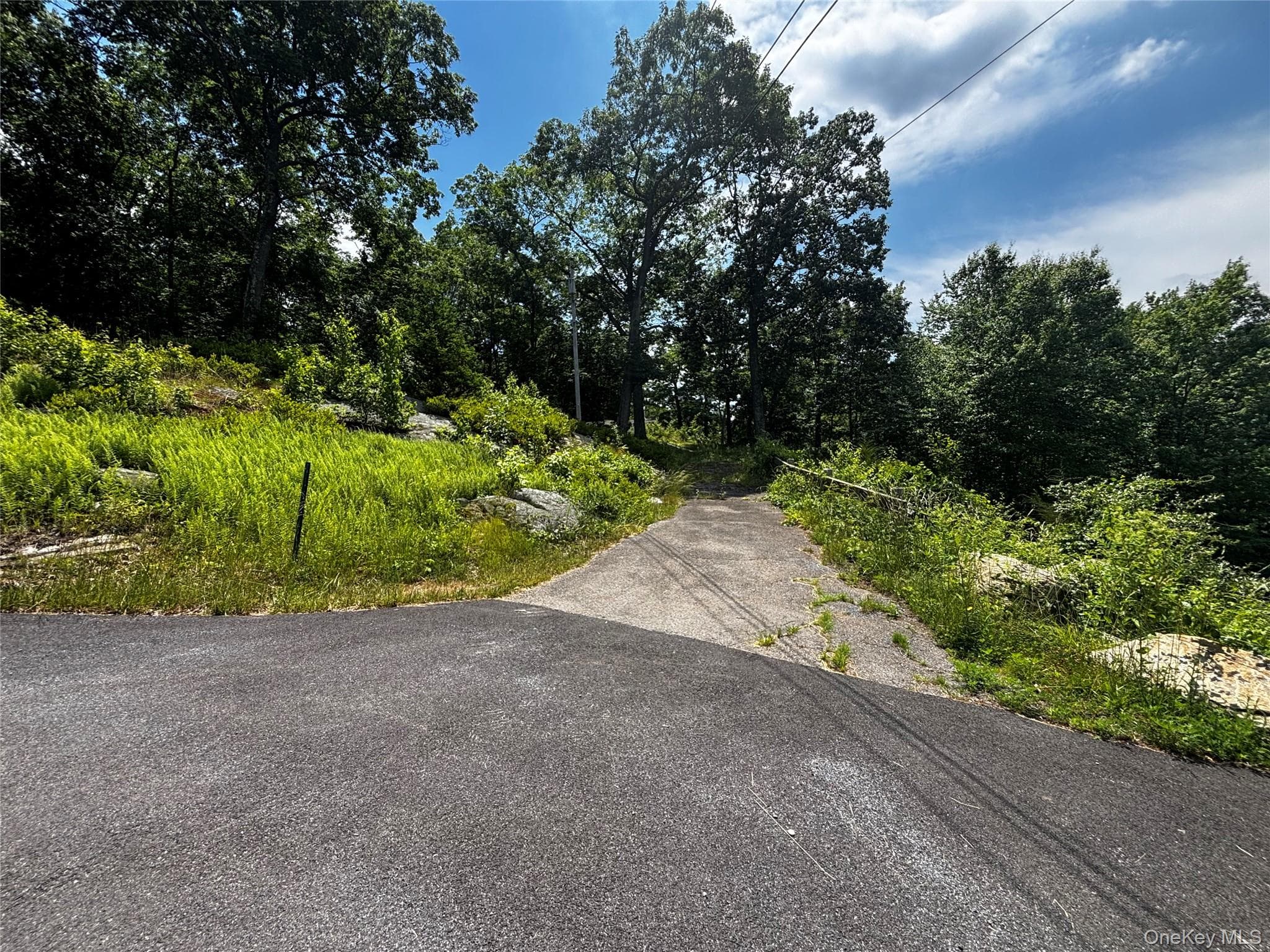 560 Oscawana Lake Road thumbnail 3