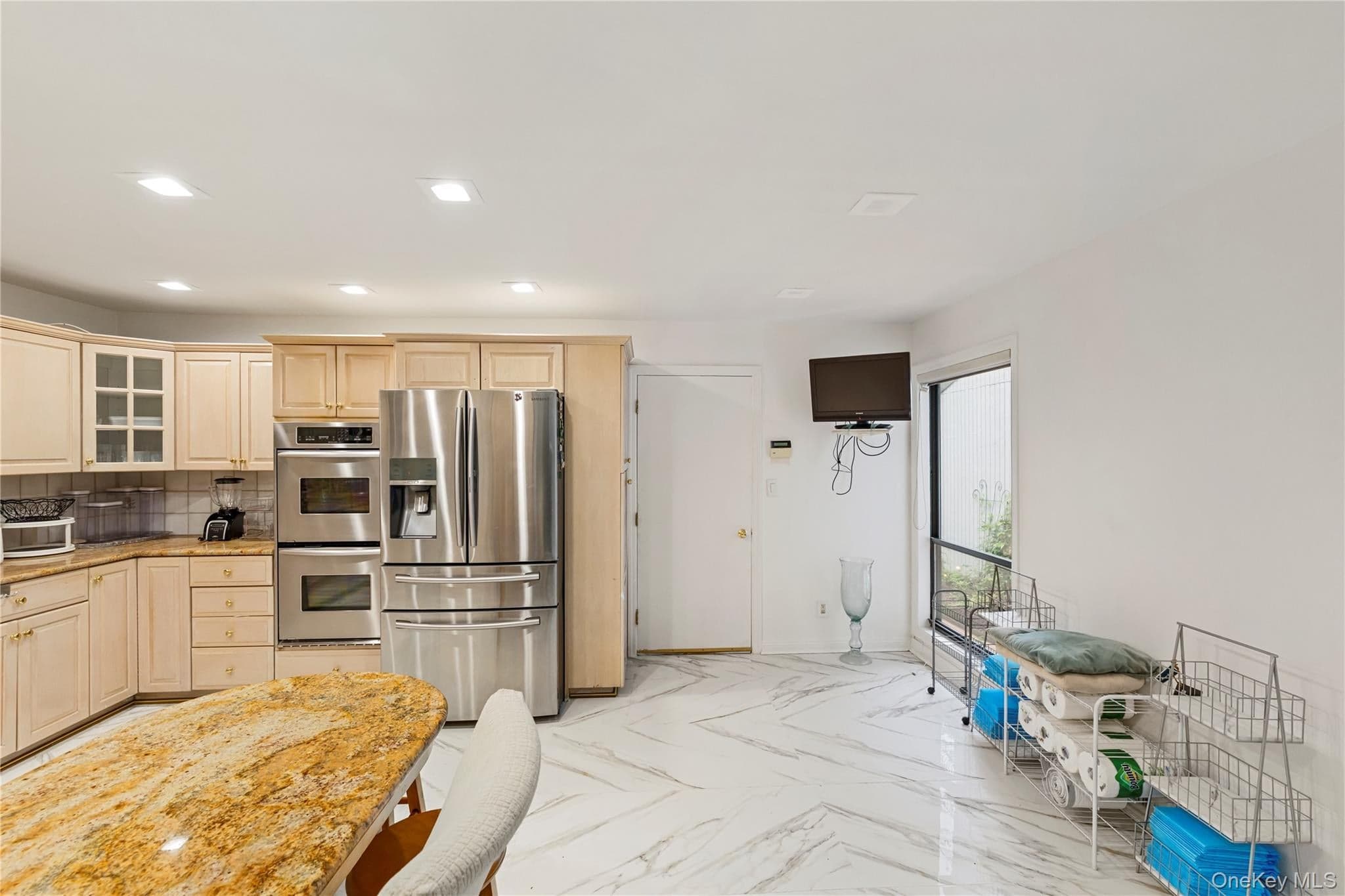 83 Foxwood Drive thumbnail 9