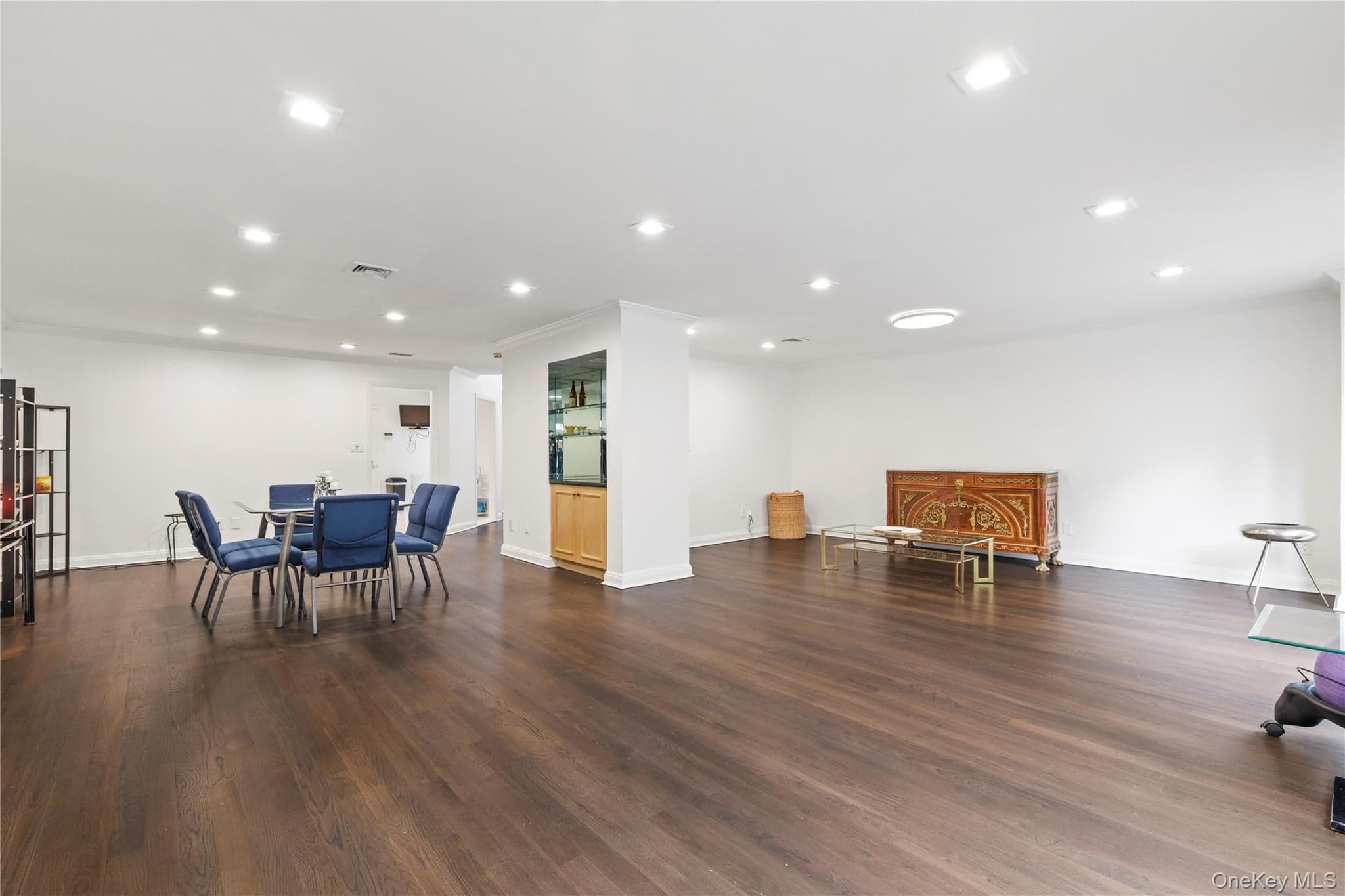 83 Foxwood Drive thumbnail 7