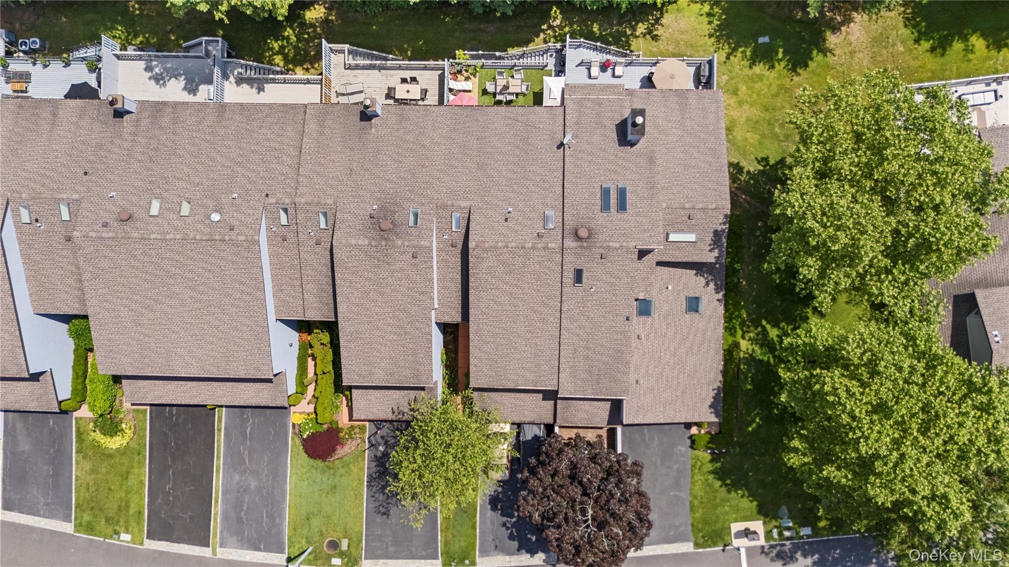 83 Foxwood Drive thumbnail 36