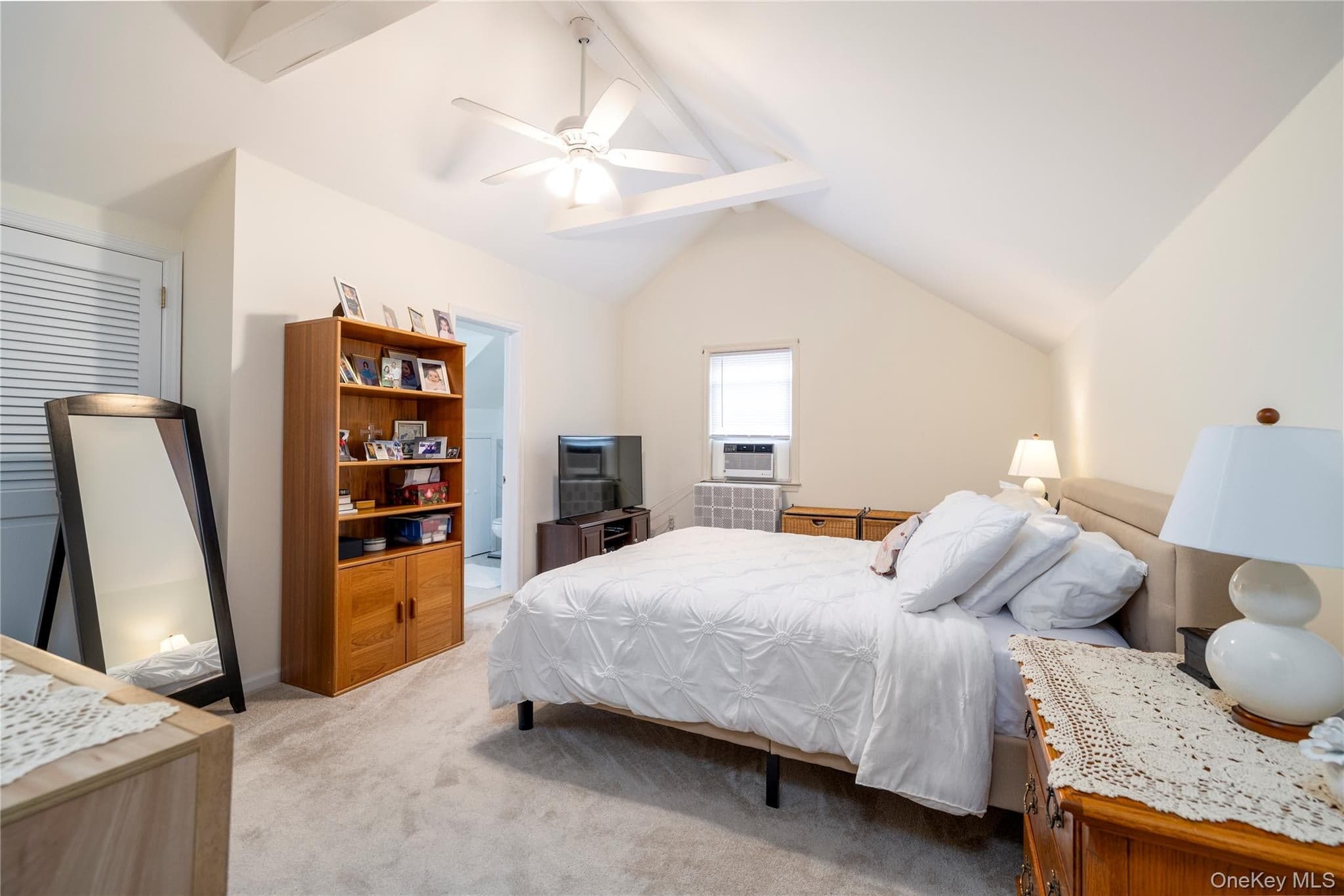 408 Jackson Avenue thumbnail 12