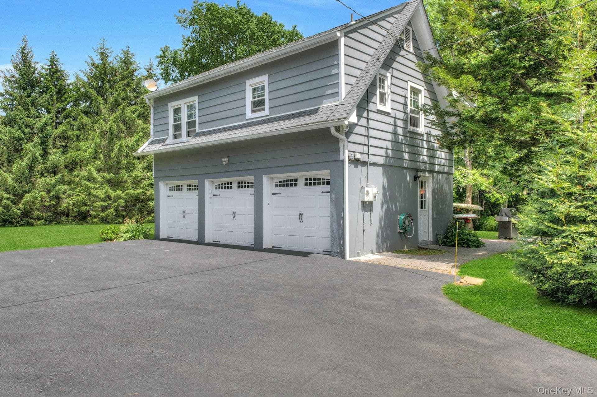 459-461 Haverstraw Road thumbnail 41