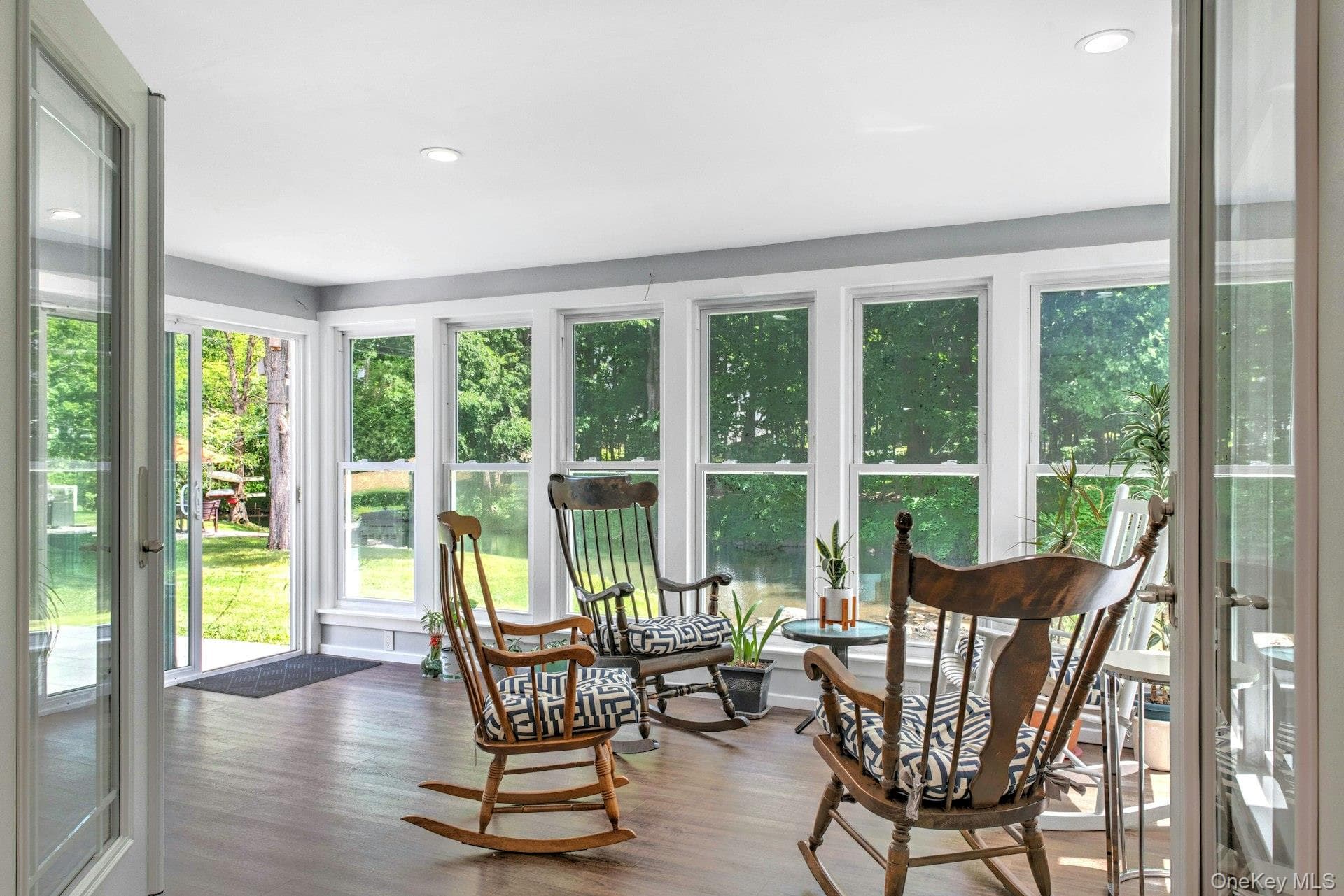 459-461 Haverstraw Road thumbnail 15