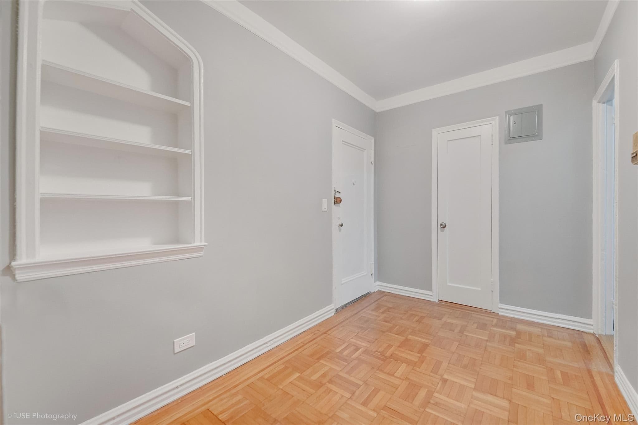 41-09 41st Street Unit: 1A thumbnail 8