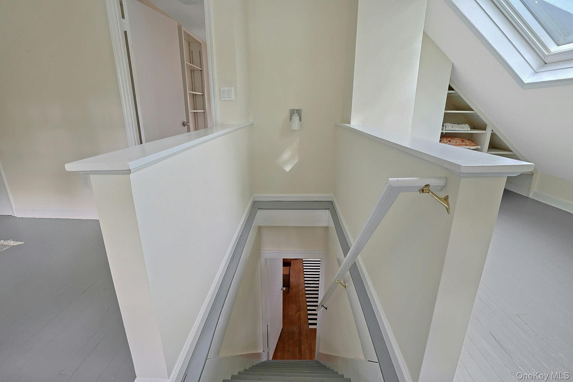 51 Roosevelt Street thumbnail 19