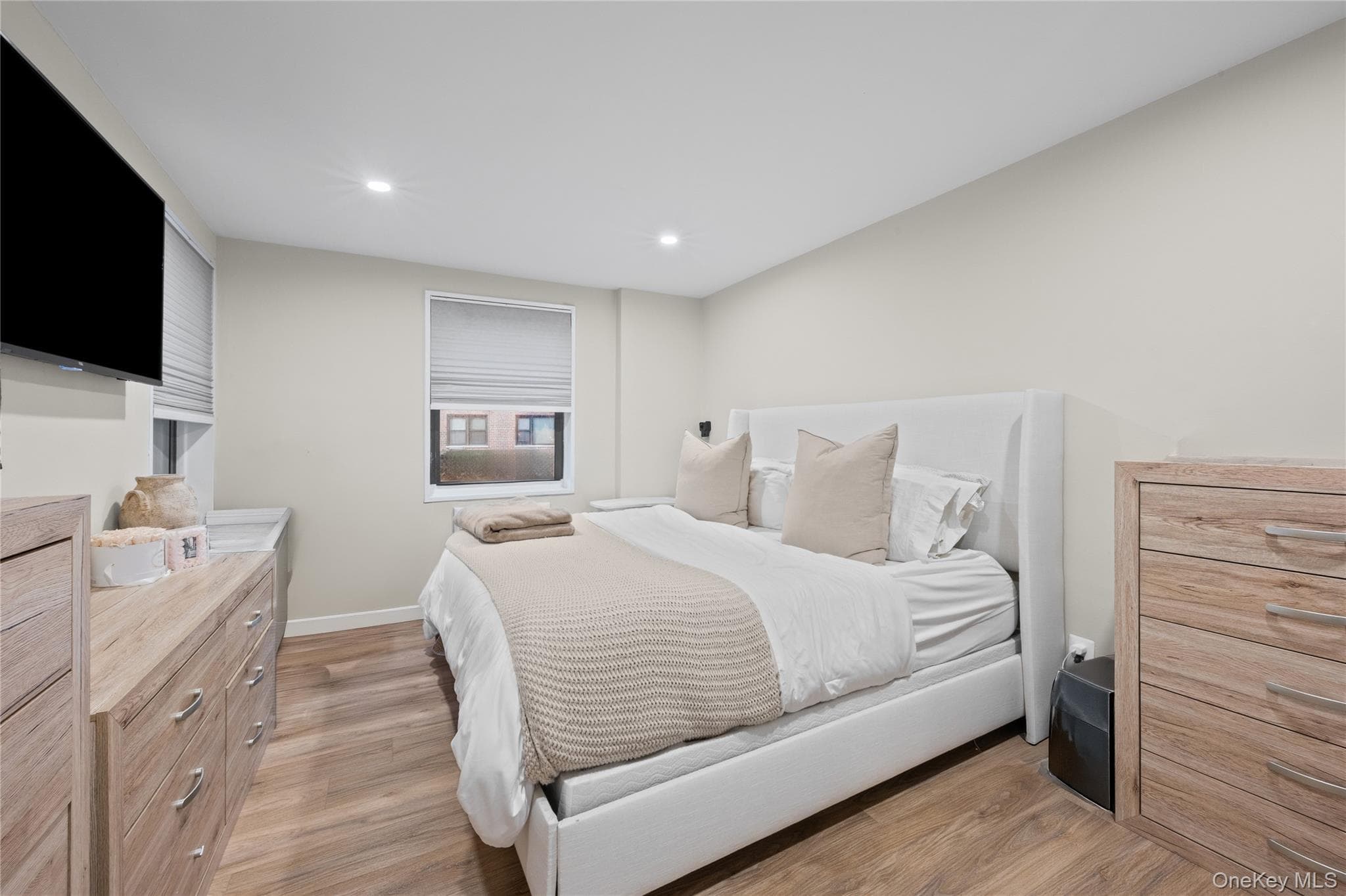 1 Birchwood Court Unit: 1B thumbnail 13