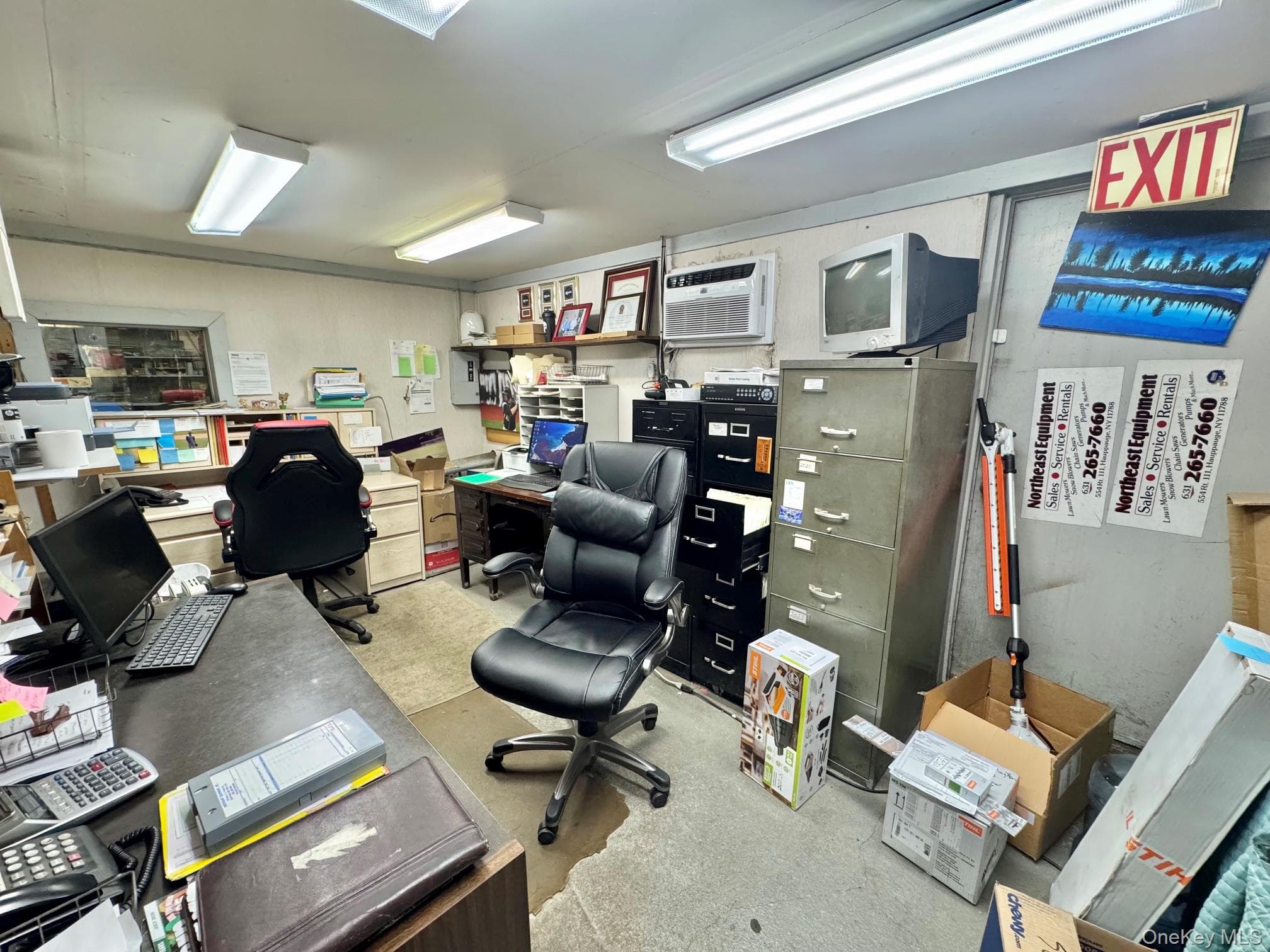 554 Hauppauge Road thumbnail 16