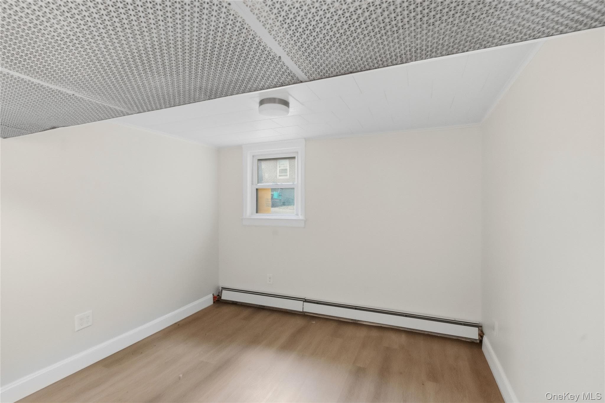 1430 Omega Street thumbnail 36