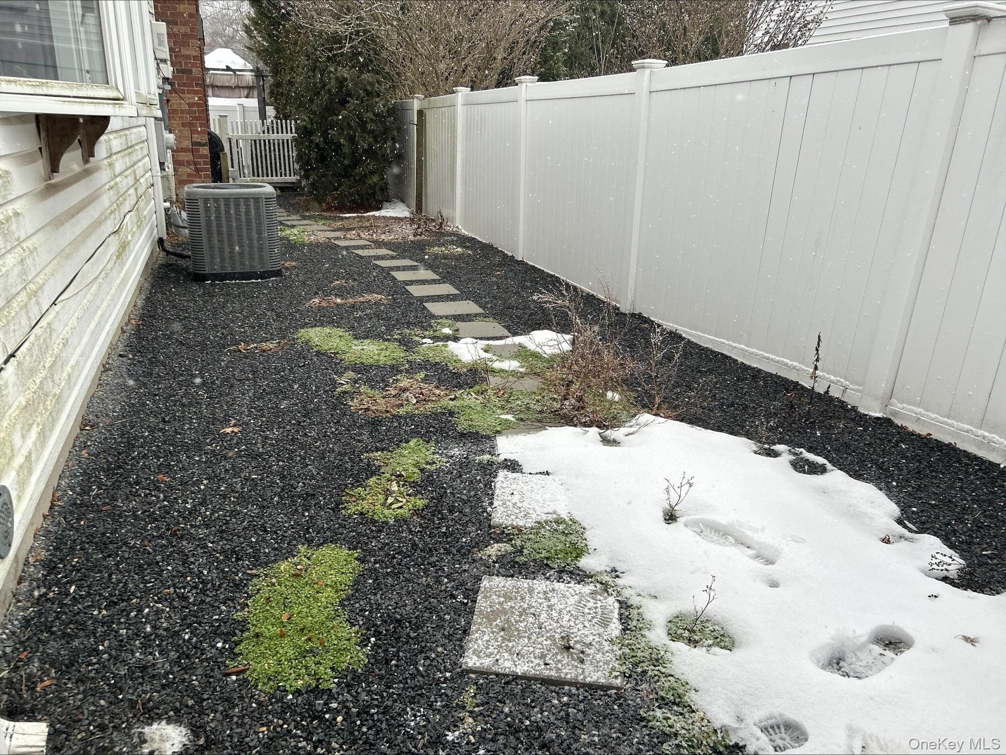 1458 Hummel Avenue thumbnail 31