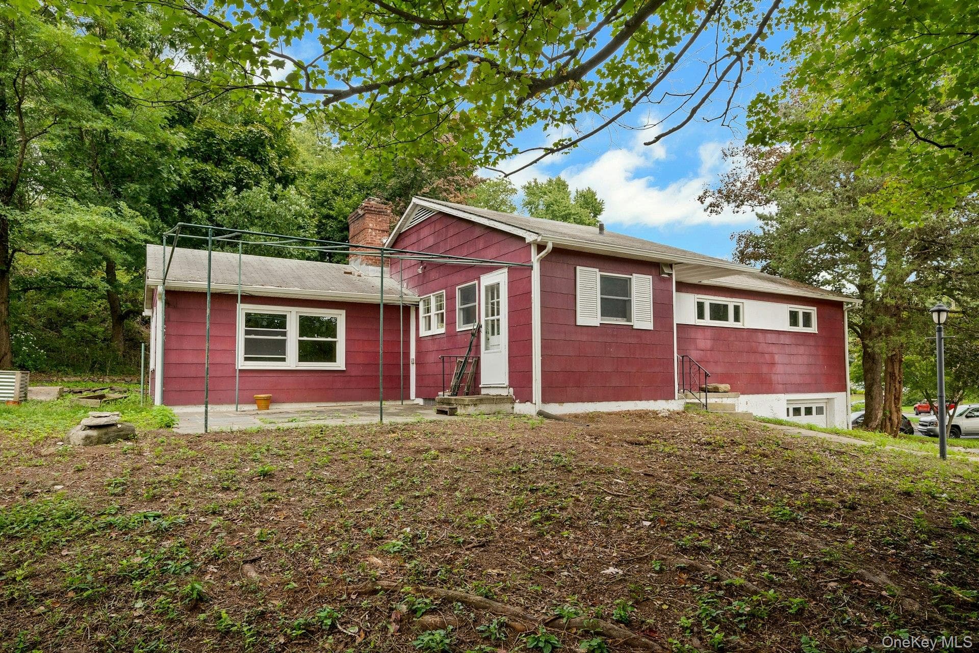 277 Crest Drive thumbnail 32