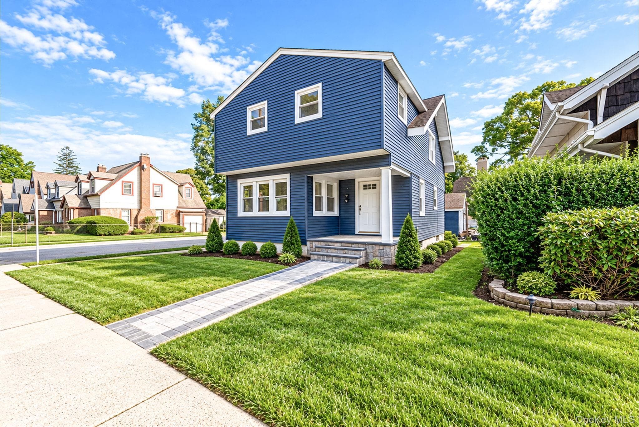 566 Stowe Avenue thumbnail 2