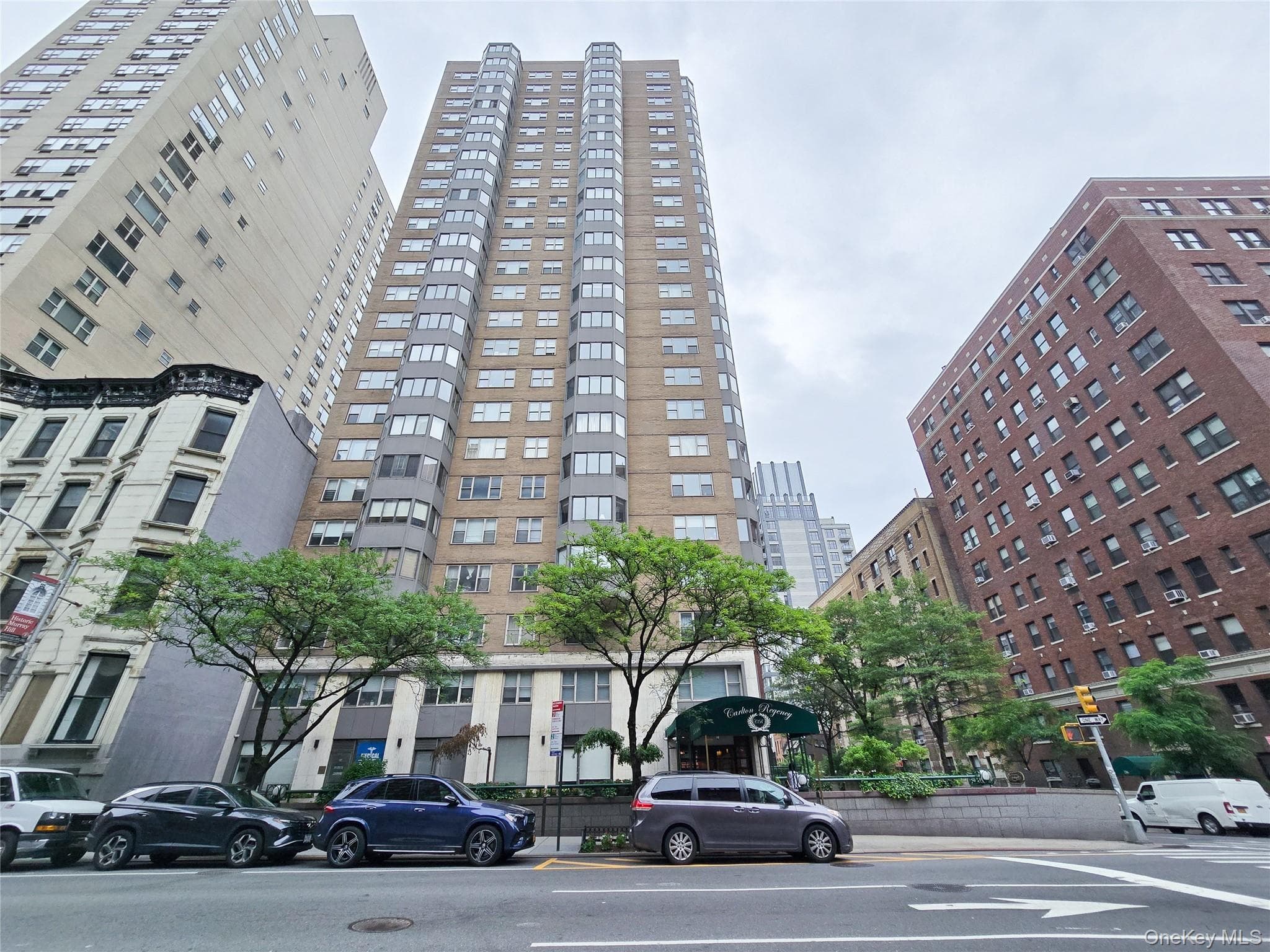 137 E 36th Street Unit: 9H thumbnail 2