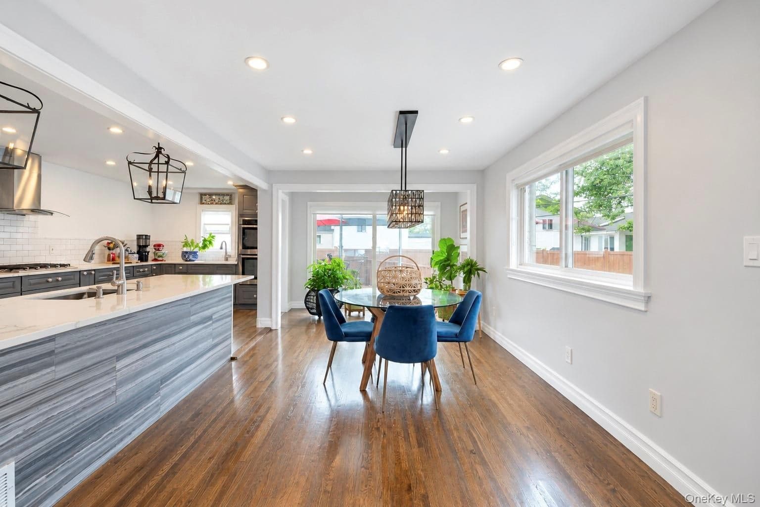 919 Park Court thumbnail 17