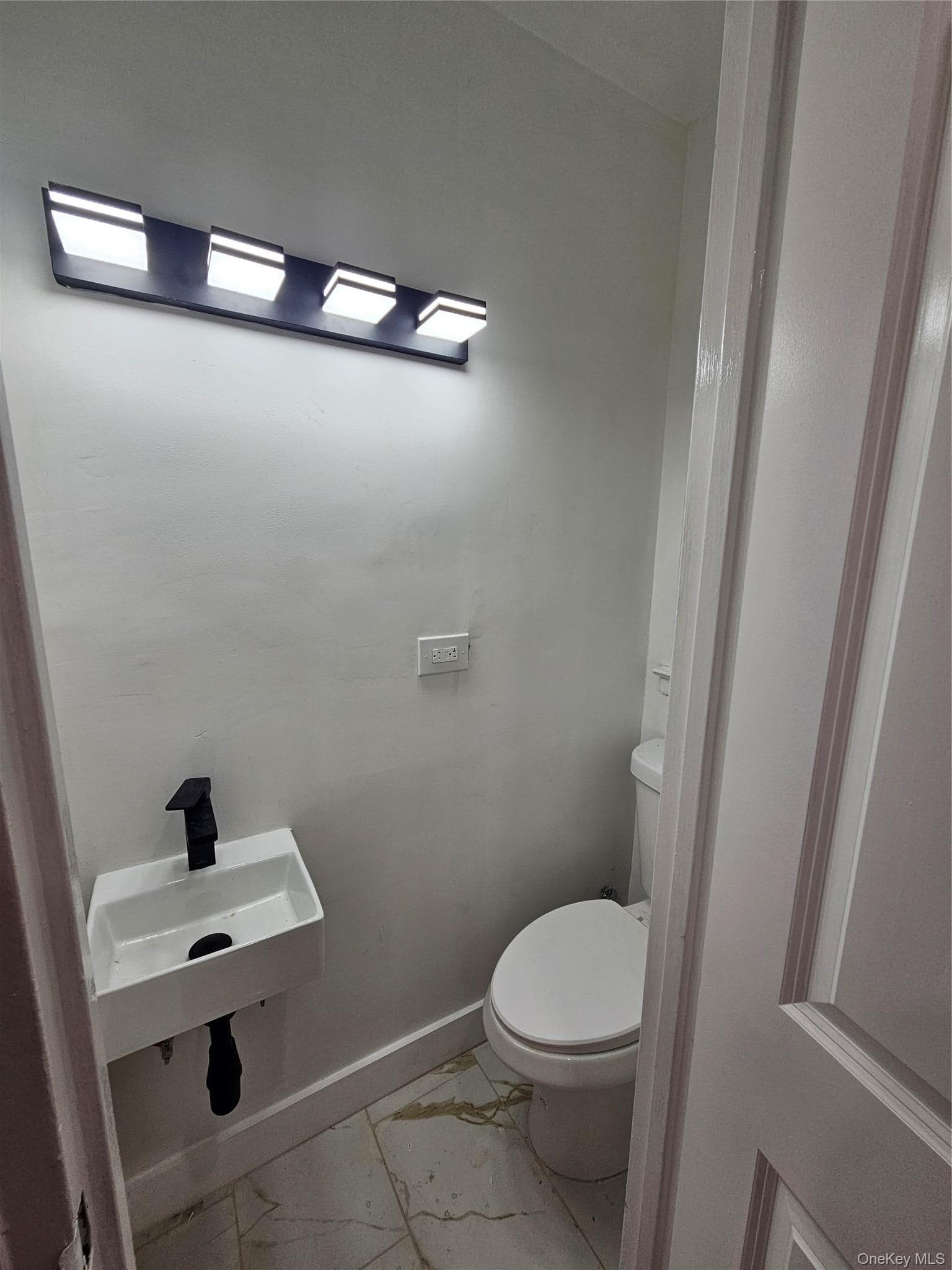 322 Wortman Avenue thumbnail 16