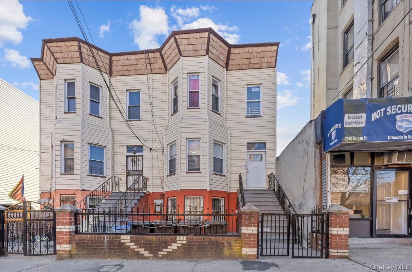 2024 Bergen Street thumbnail 2