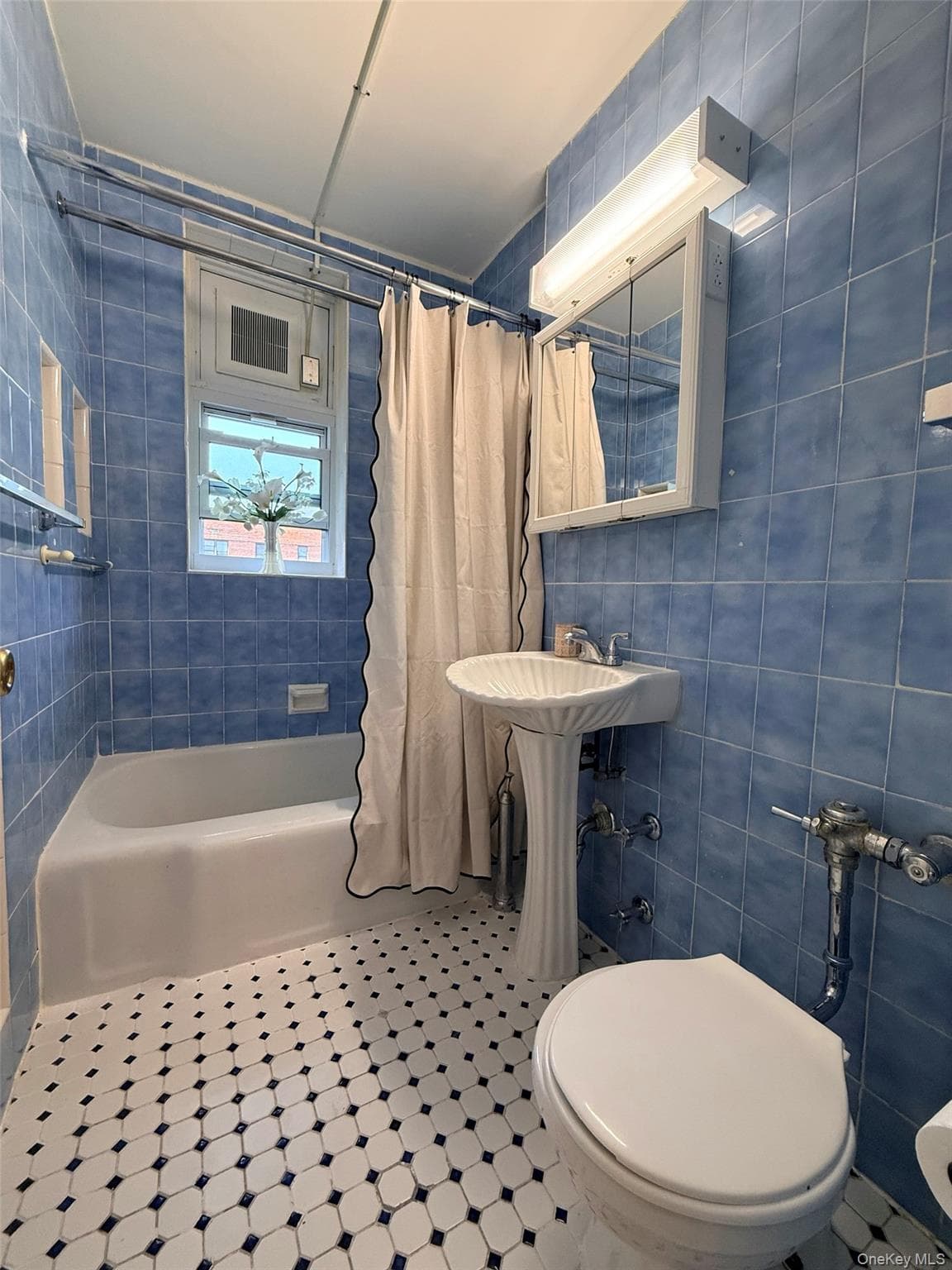 144-44 41st Avenue Unit: 5J thumbnail 9
