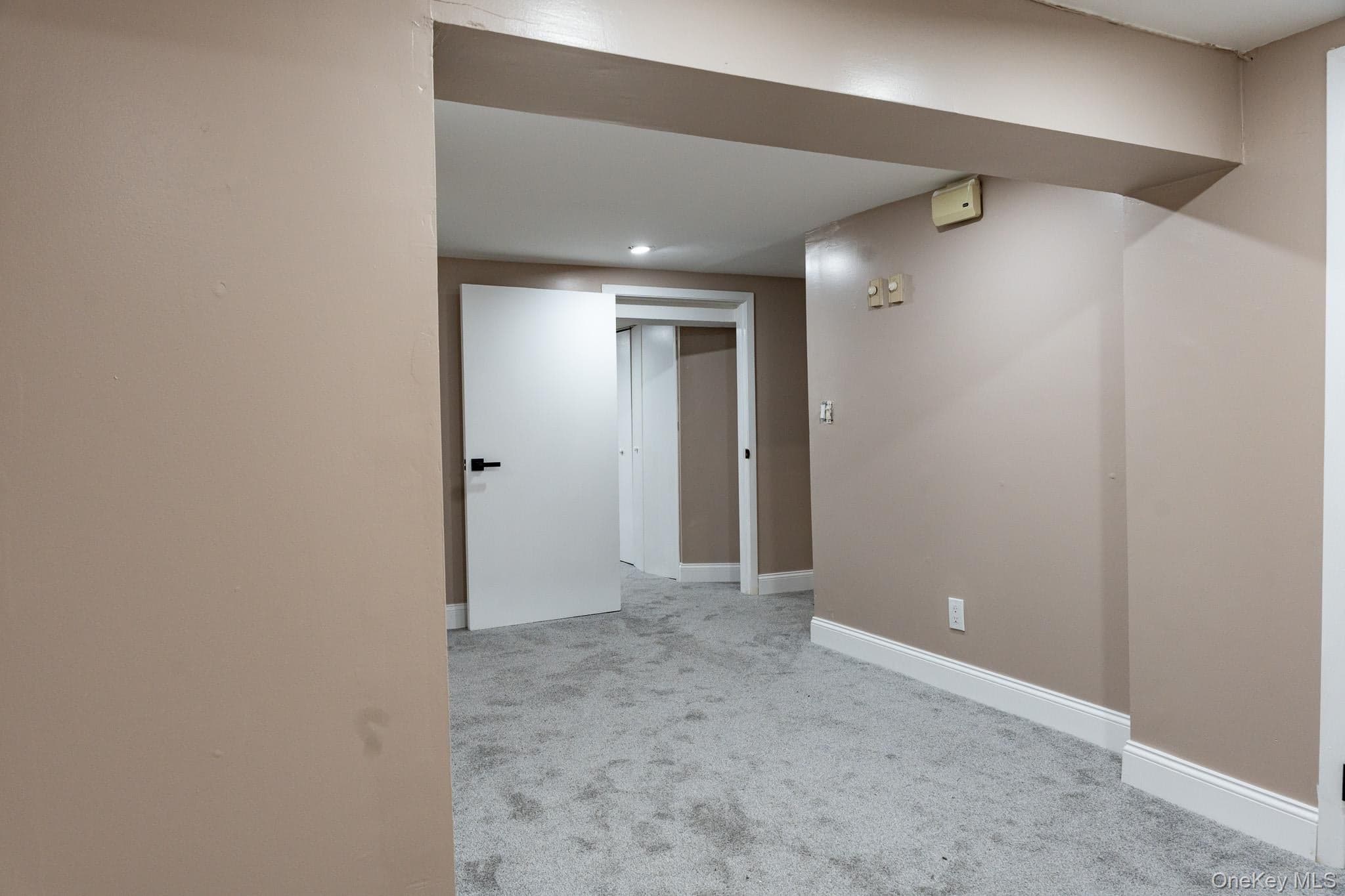 105 Glen Way thumbnail 27