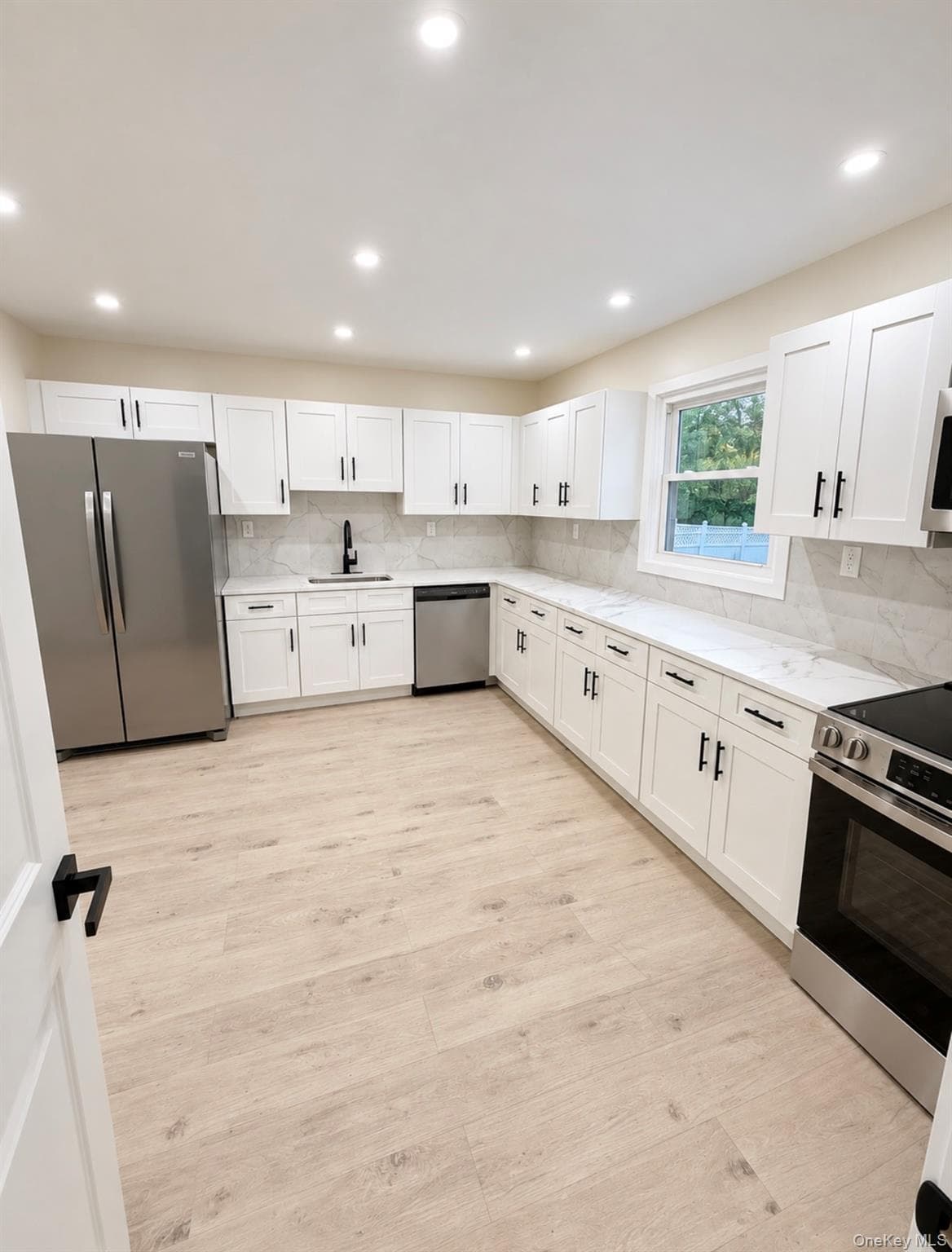 19 Judd Place thumbnail 12
