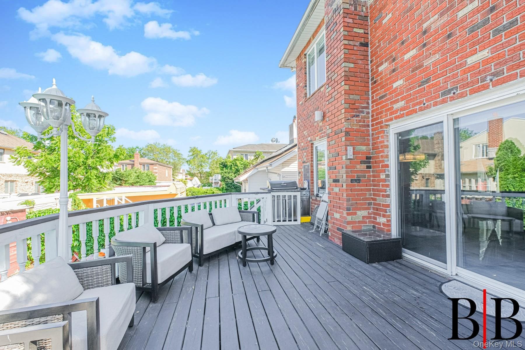 2161 E 72nd Street thumbnail 28