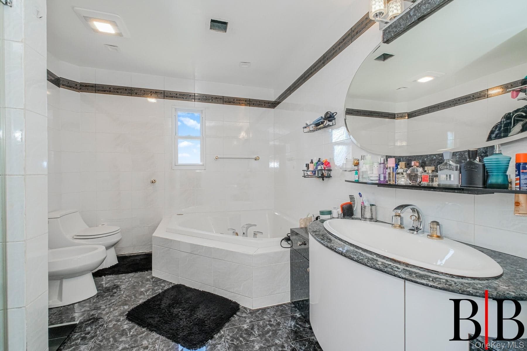 2161 E 72nd Street thumbnail 20