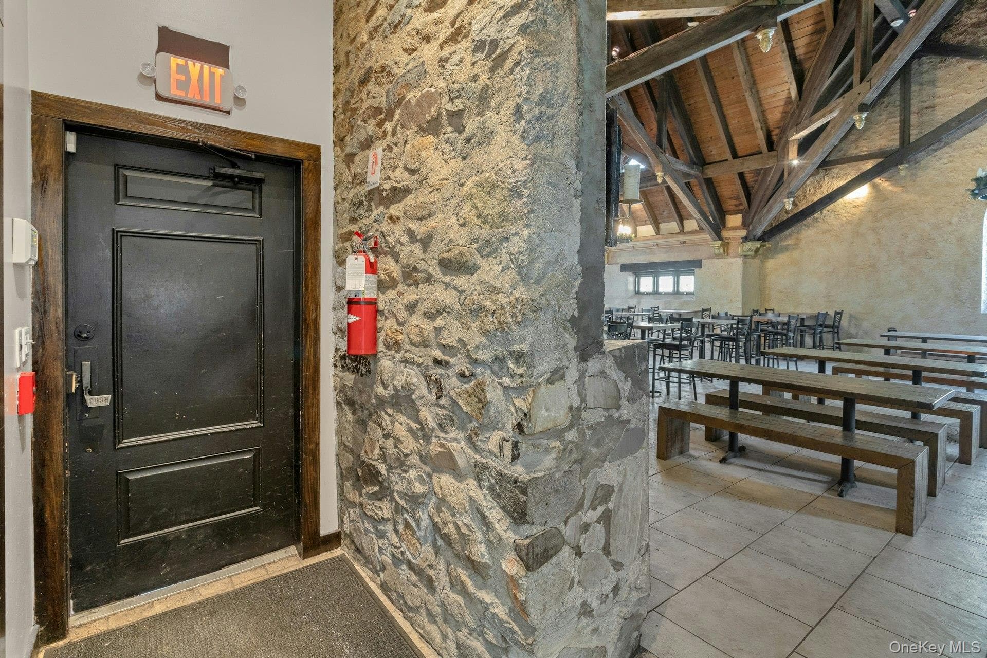 1715 E Main Street thumbnail 26