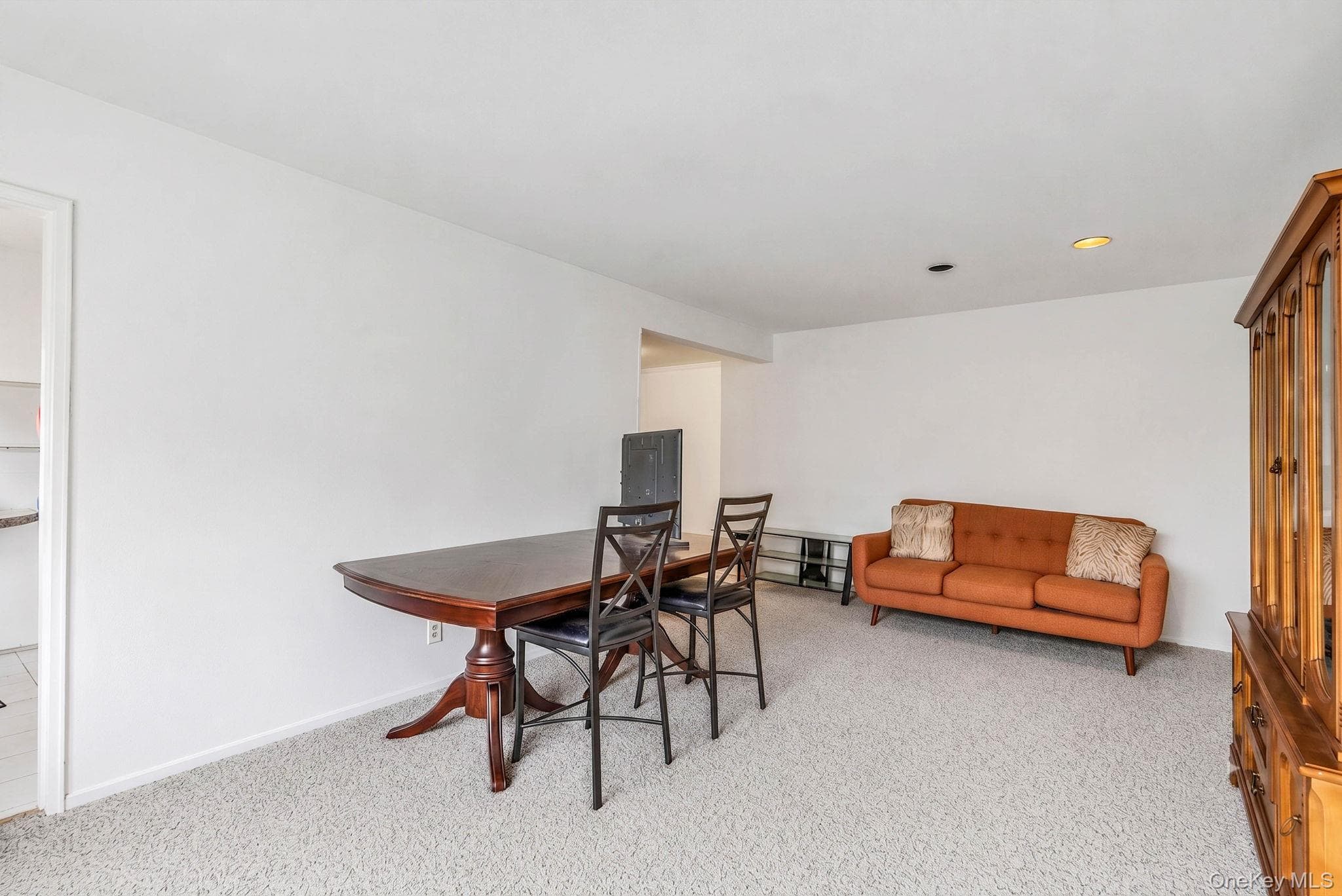 1205 E Broadway Unit: F-24 thumbnail 5