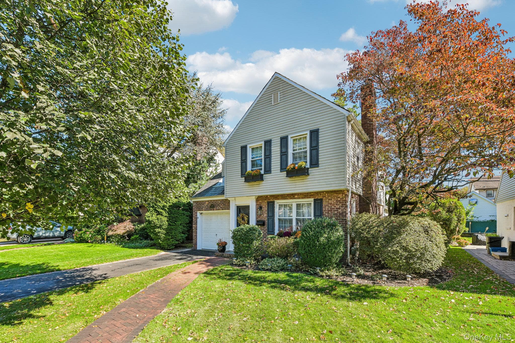 20 Revere Drive thumbnail 3
