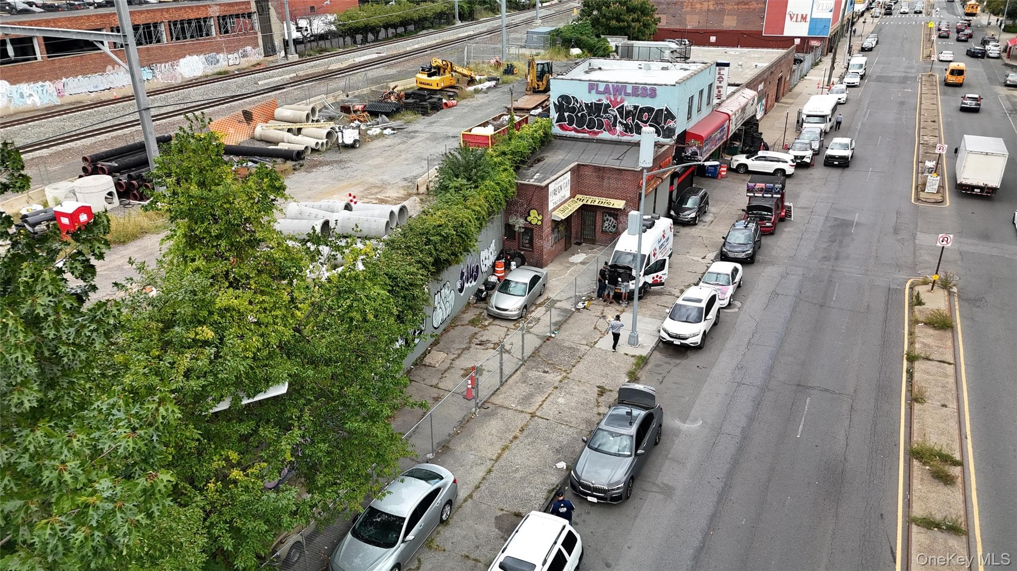 2175 E Tremont Avenue thumbnail 8